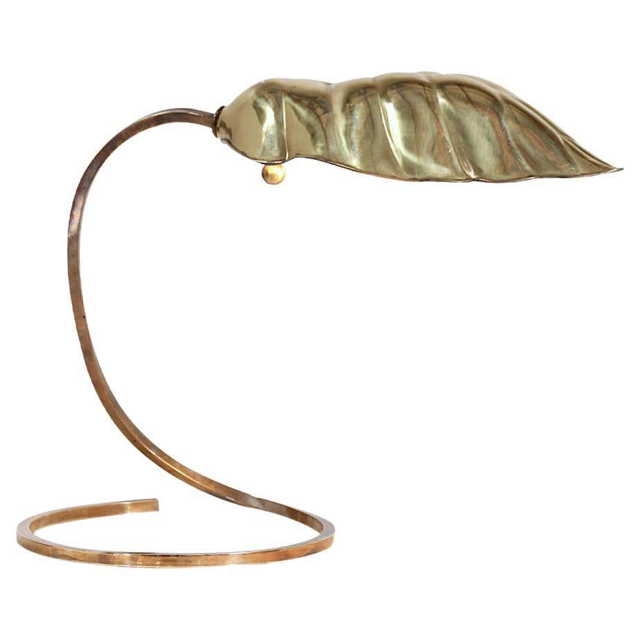 Mid-Century Modern Brass Leaf Table Lamp by Chapman at 1stDibs
