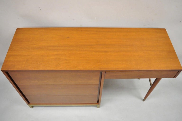 20th Century Mid Century Modern Brass Legs and Base Walnut Kneehole Writing Desk Modernist For Sale