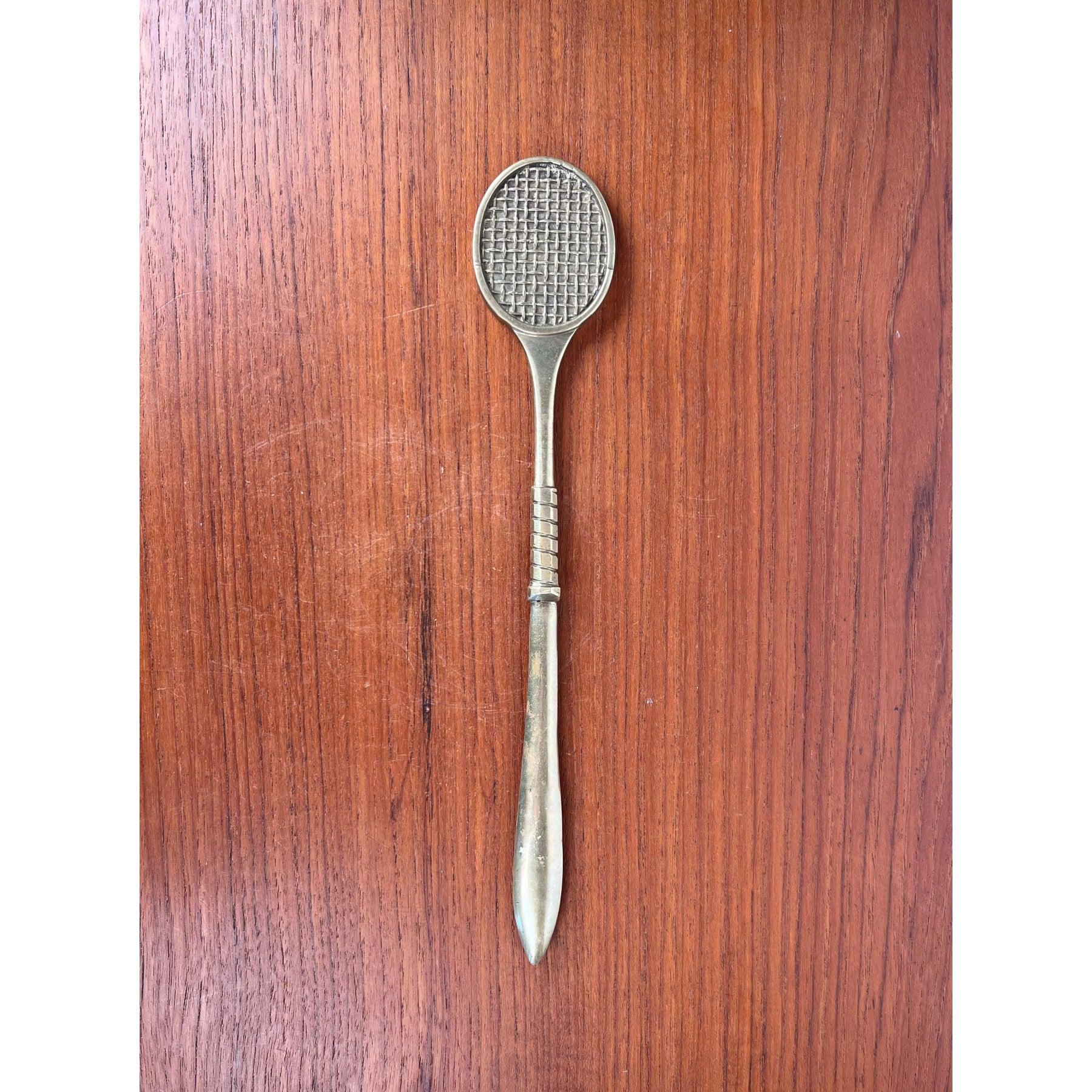 Abrecartas de latón moderno de mediados de siglo con diseño de raqueta de tenis, años 50 en Bueno estado para la venta en Hamburg, DE