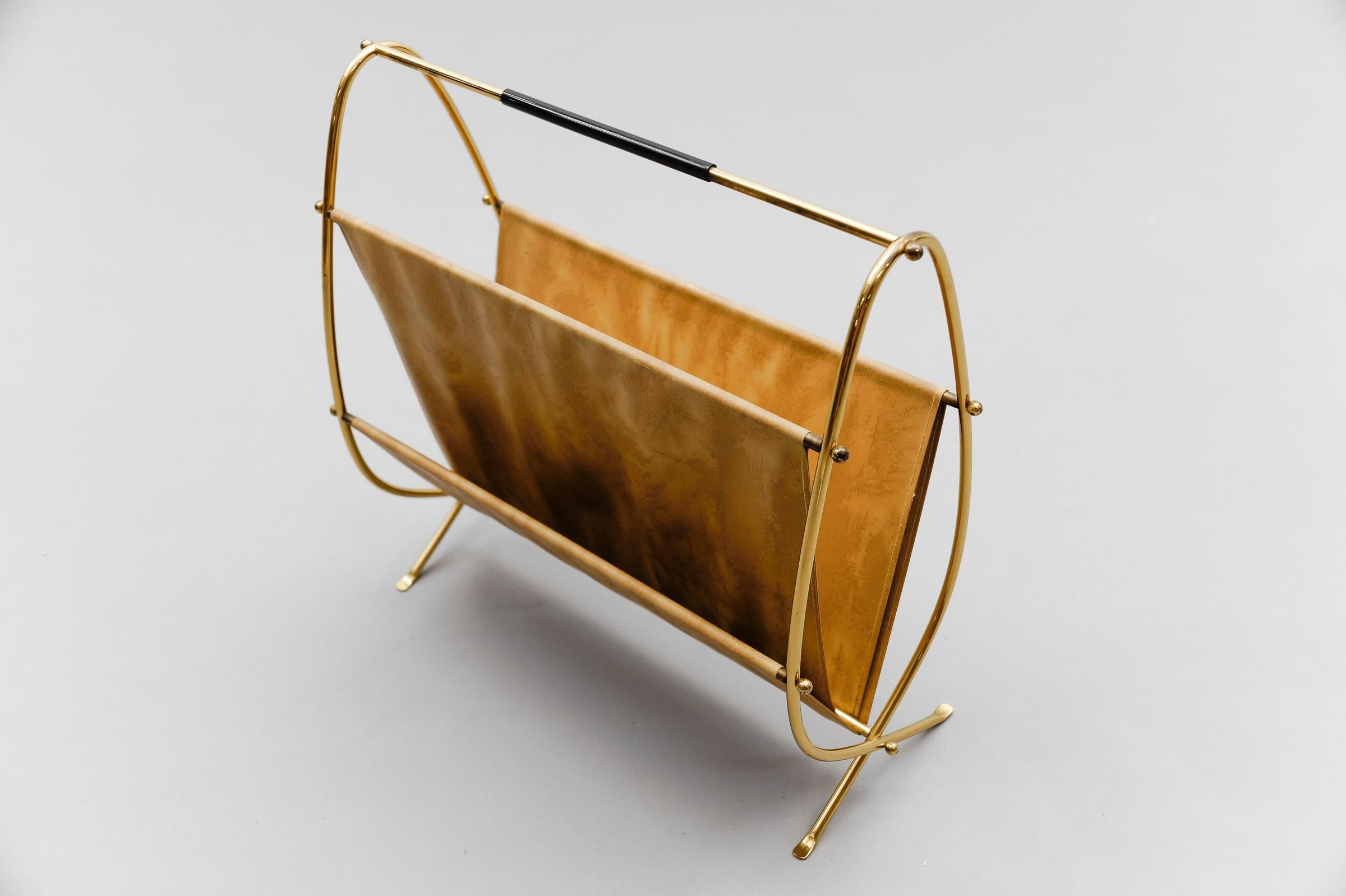 italien Porte-revues en laiton The Modernity, 1950s Italie en vente