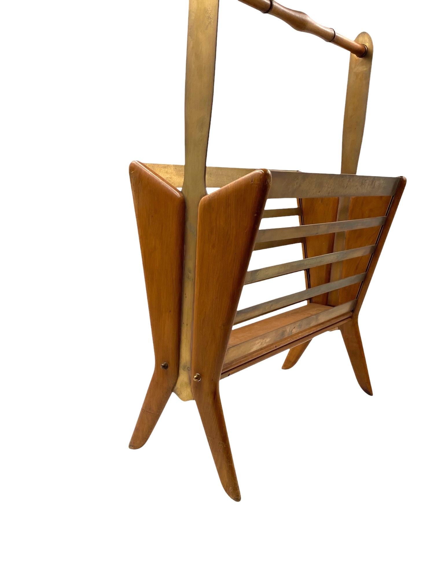 Mid-century Modern brass magazine rack, Ico and Luisa Parisi  Italy 1950 For Sale 3