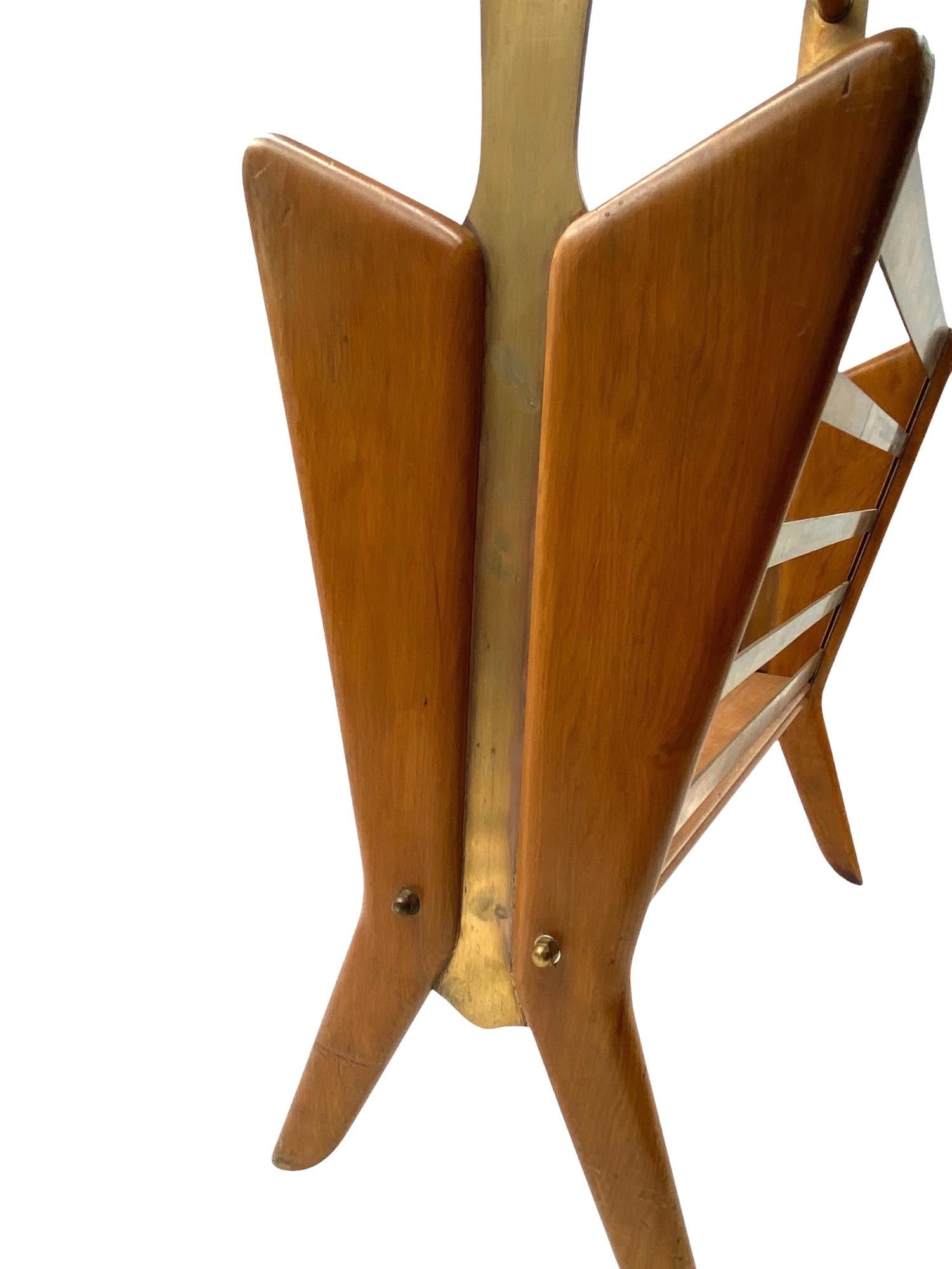 Mid-century Modern brass magazine rack, Ico and Luisa Parisi  Italy 1950 For Sale 5