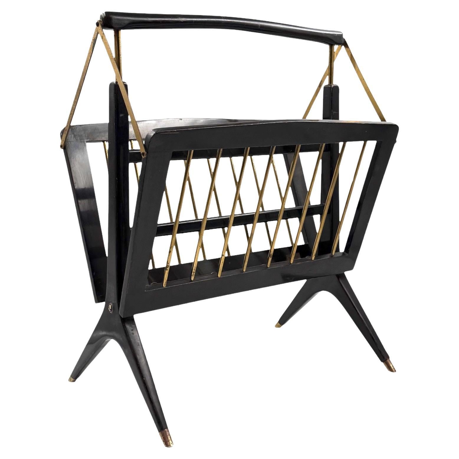 Mid-century Modern brass magazine rack, Ico e Luisa Parisi Italy 1950