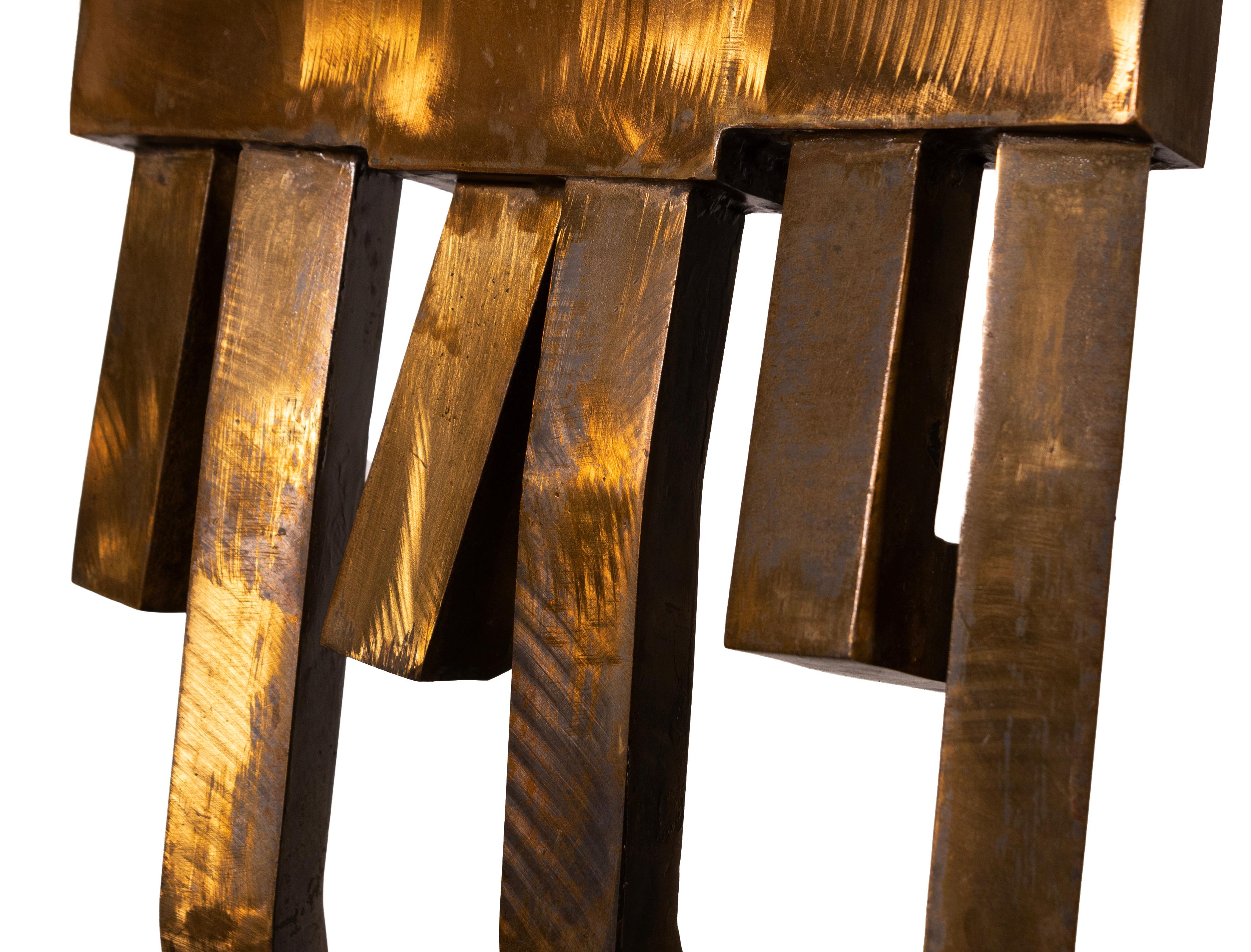 Scultura da tavolo con figure in metallo e ottone del Mid Century Modern su base in Wood nero in vendita 2