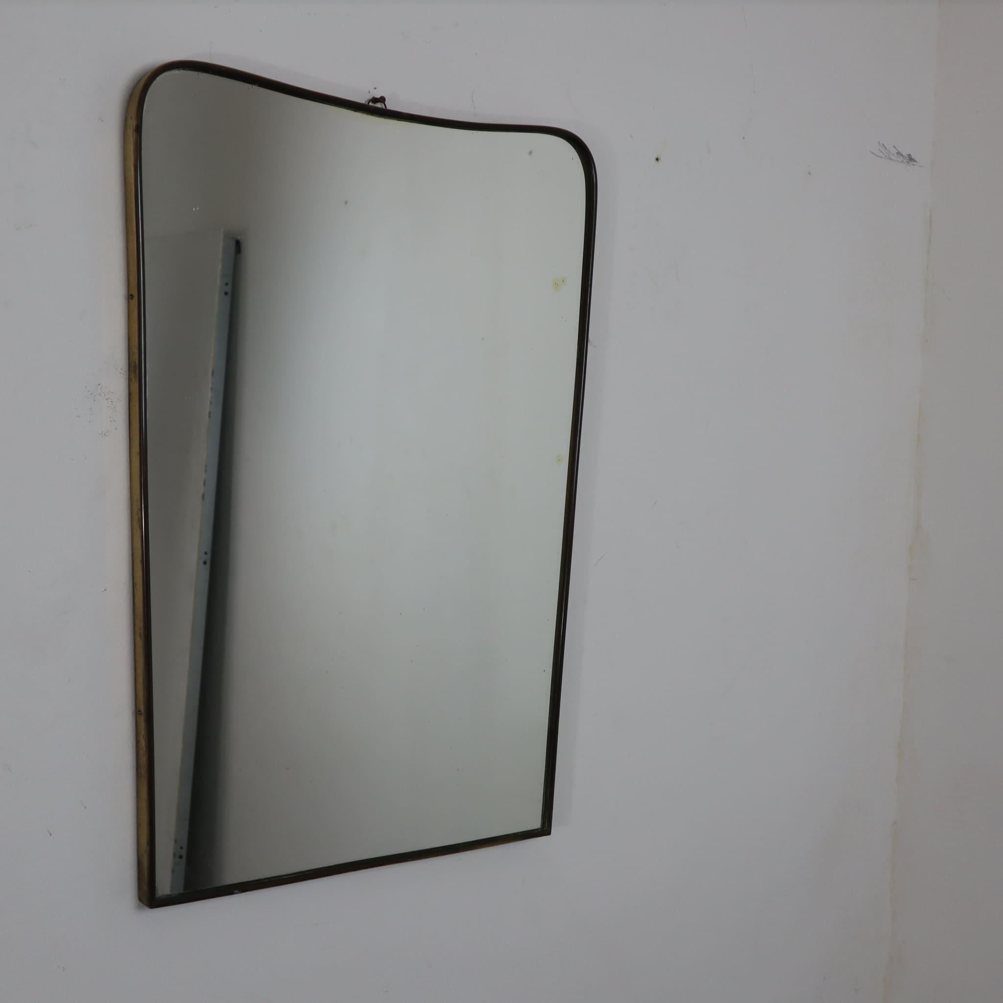 Mid-century modern brass mirror by Gio Ponti, Italy, 1950s For Sale 1