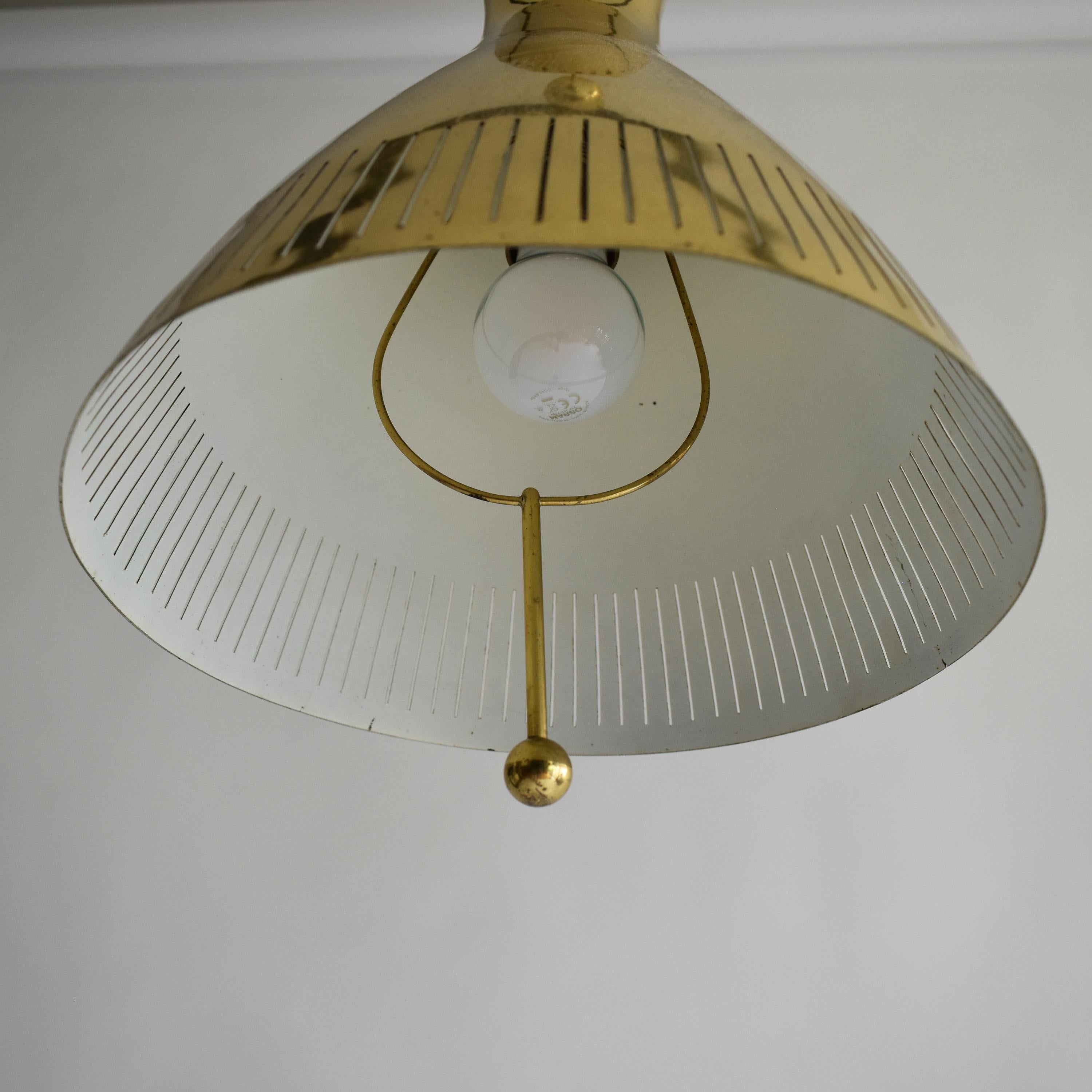 Mid-Century Modern Brass Pendant Lamp by Vereinigte Werkstätten 1960s Germany For Sale 4