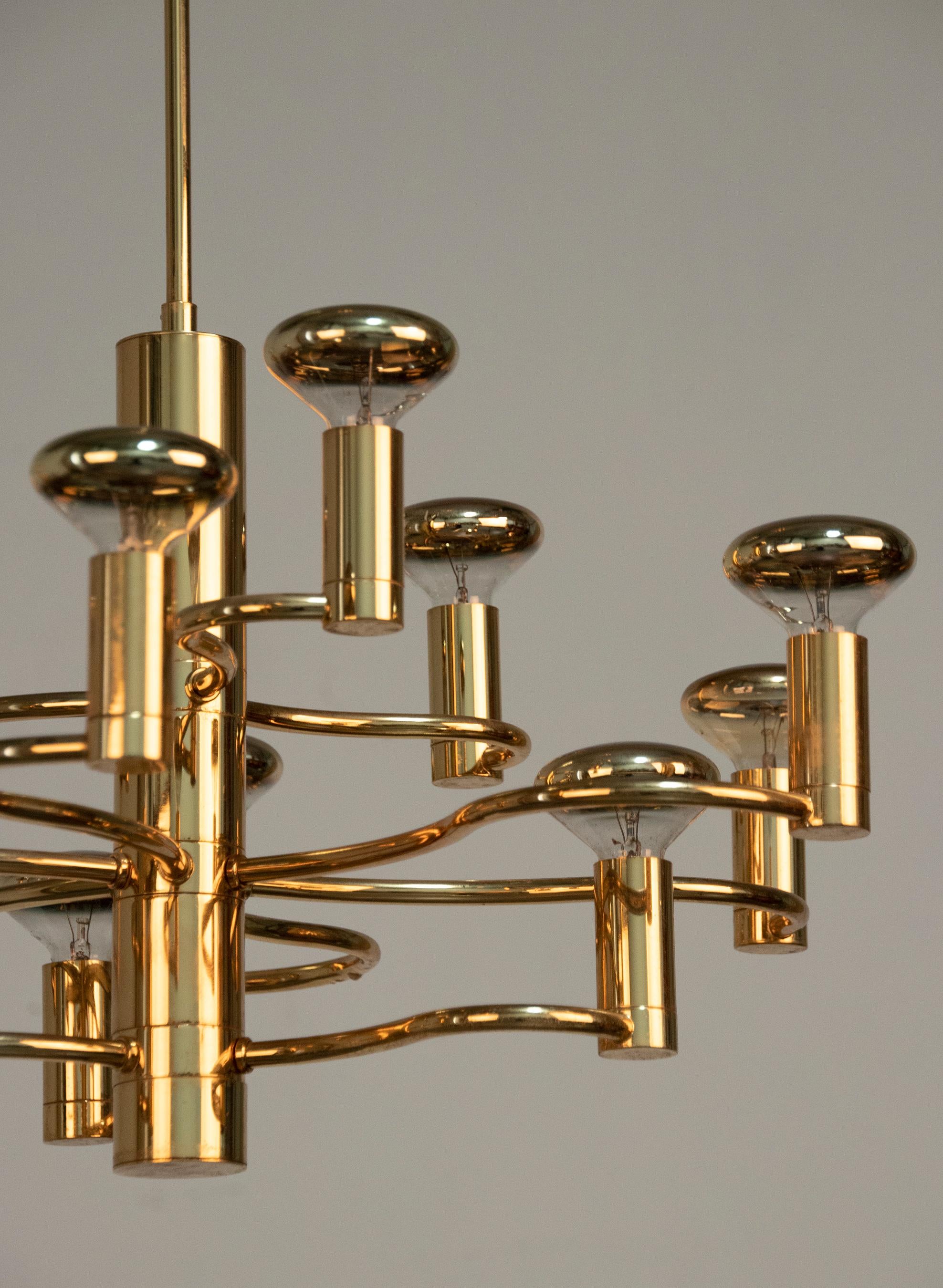 Mid-Century Modern Brass Pendant Lamp Deigned by Massive For Sale 3