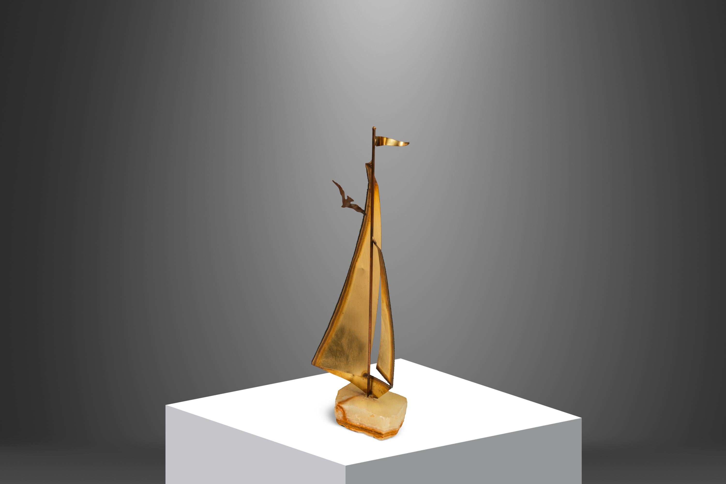 Mid-Century Modern Brass & Quartz Sailboat Sculpture by Jere DeMott, USA, 1960's In Good Condition For Sale In Deland, FL