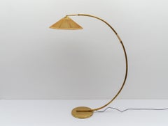 Mid-Century Modern Brass & Rattan Arc Floor Lamp, Italy 1950s