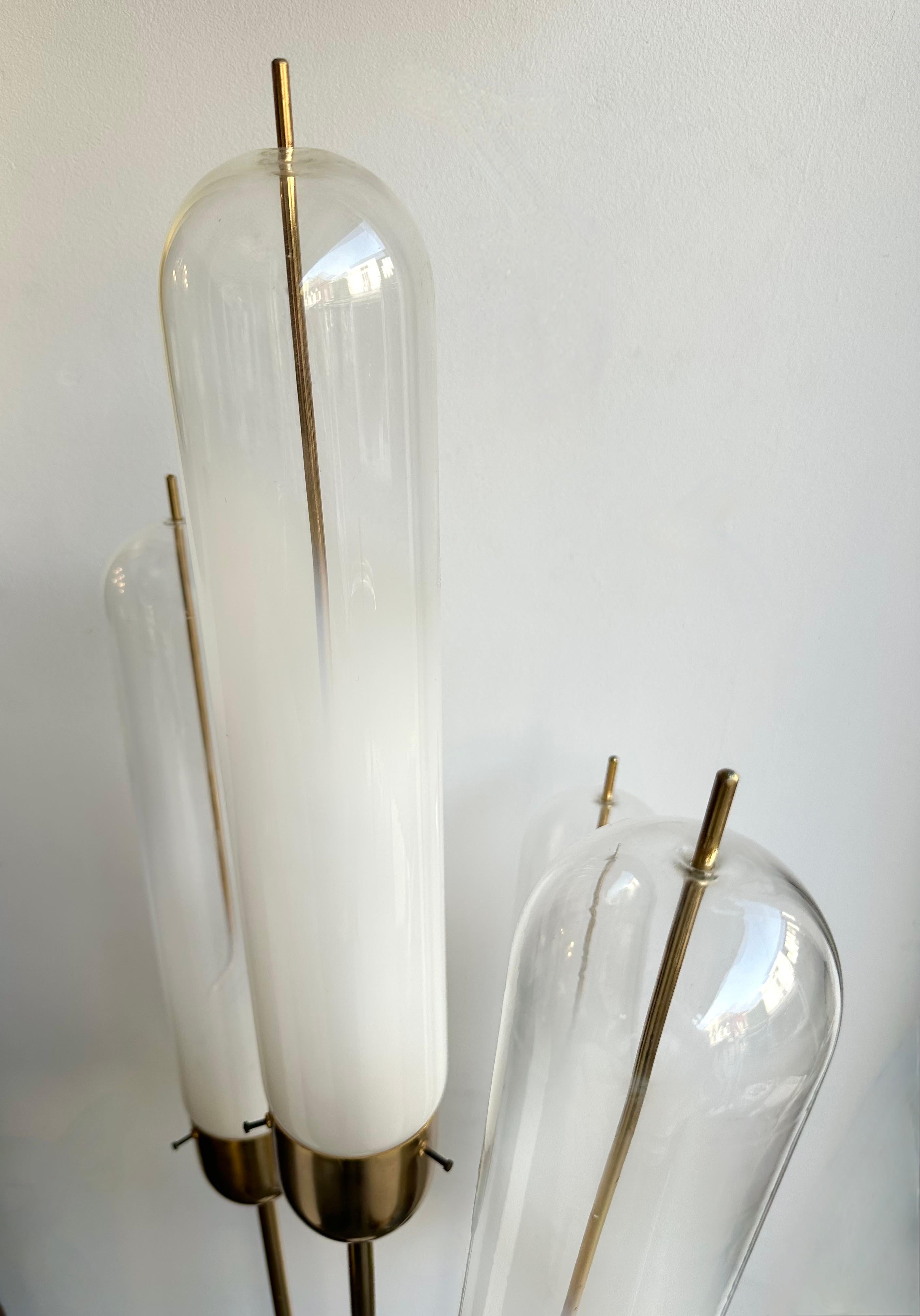 MY MODERN Stehlampe aus Messing mit Schilfrohr Murano Glas von Mazzega, Italien, 1970er Jahre (Italienisch) im Angebot