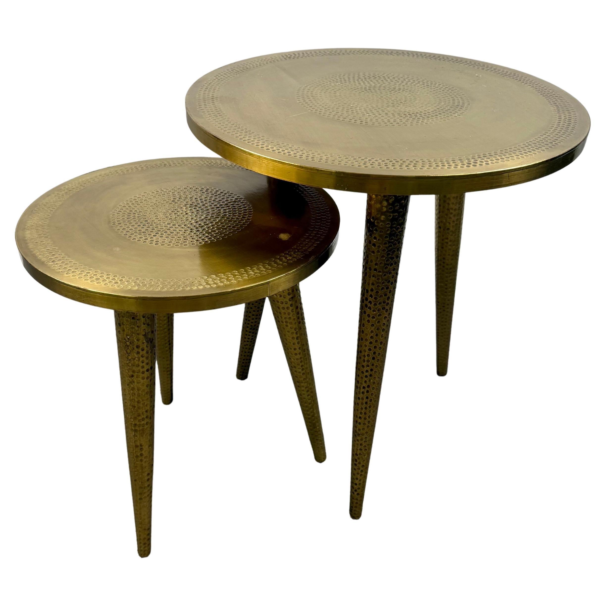 Tavolino rotondo in ottone del Mid Century Modern Nest, Set di 2