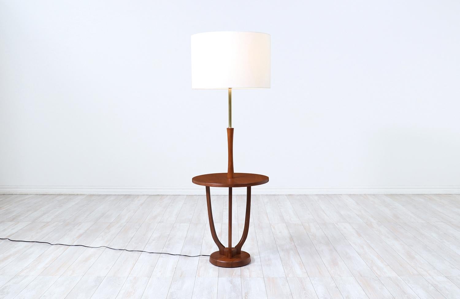 Mid-Century Modern Brass and Sculpted Walnut Floor Lamp with Mid-Century Modern Brass and Sculpted Walnut Floor Lamp with
