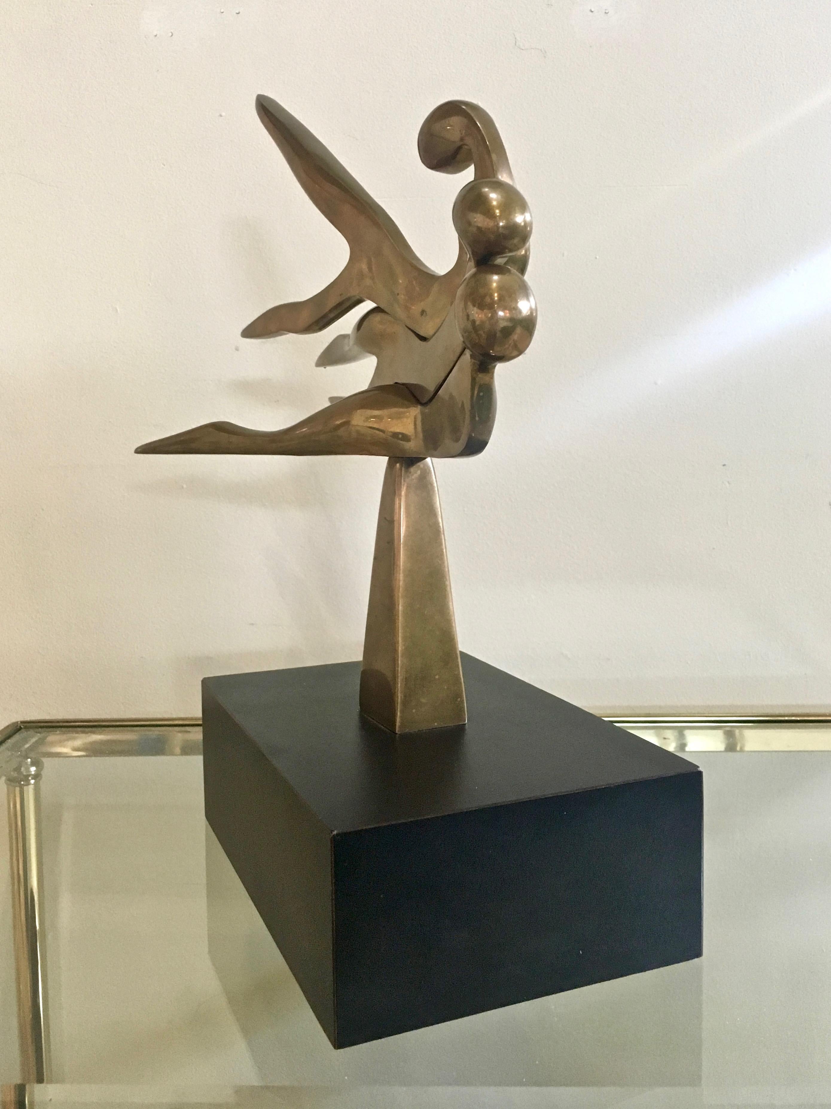 Hand-Crafted Mid-Century Modern Brass Sculpture, by Arleen Eichengreen & Nancy Gensburg For Sale