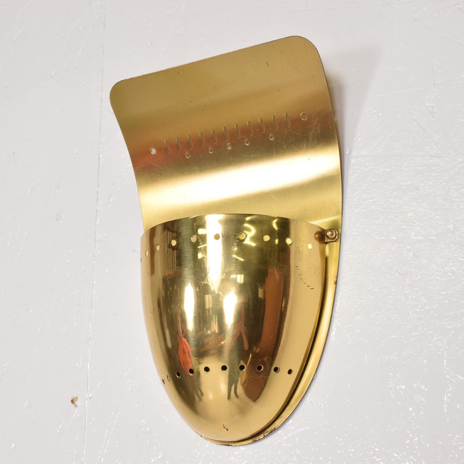 Mid-Century Modern Brass Shield Sconce after Gio Ponti 2