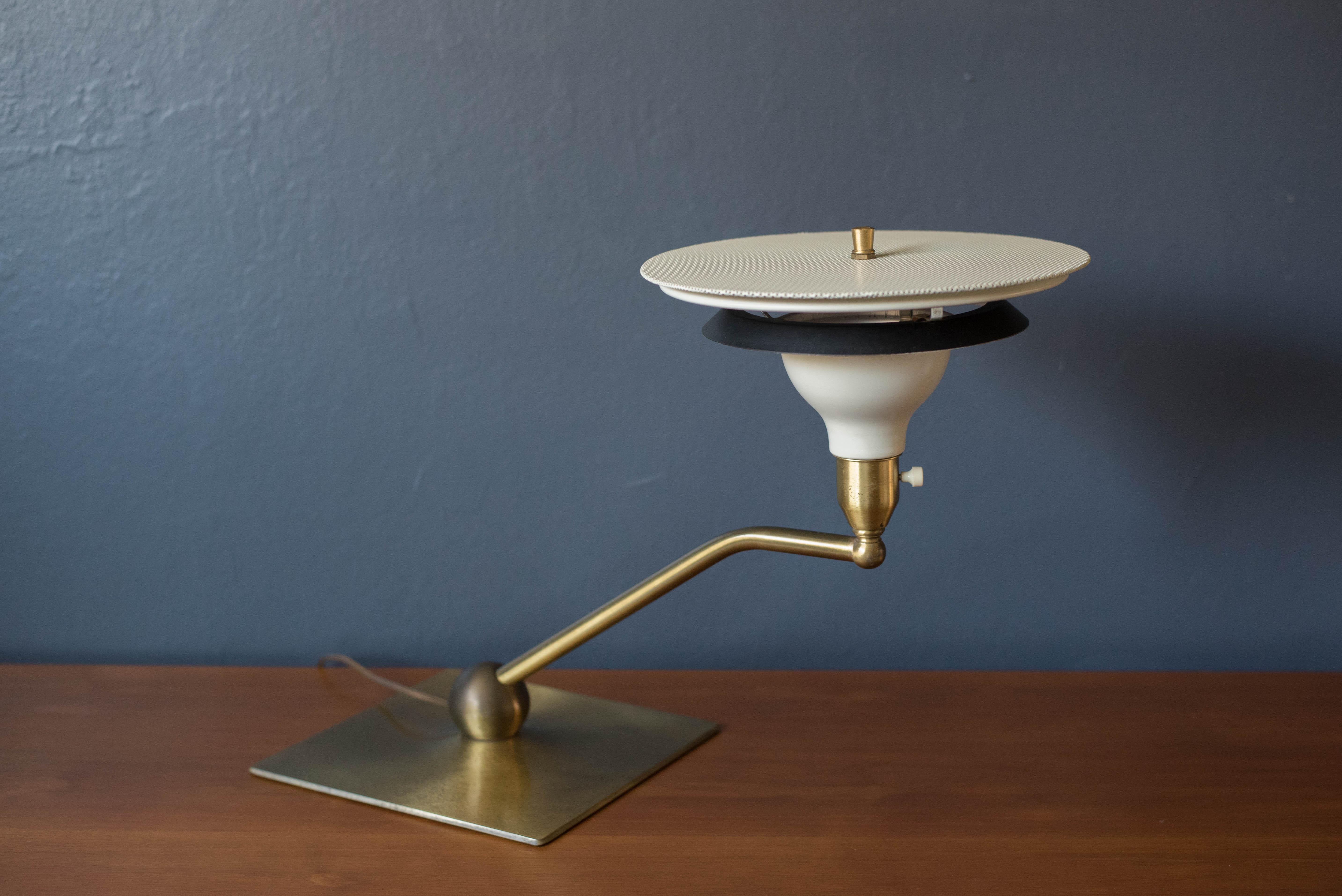 Mid-Century Modern Brass Sight Light Desk Lamp by M.G. Wheeler In Good Condition For Sale In San Jose, CA