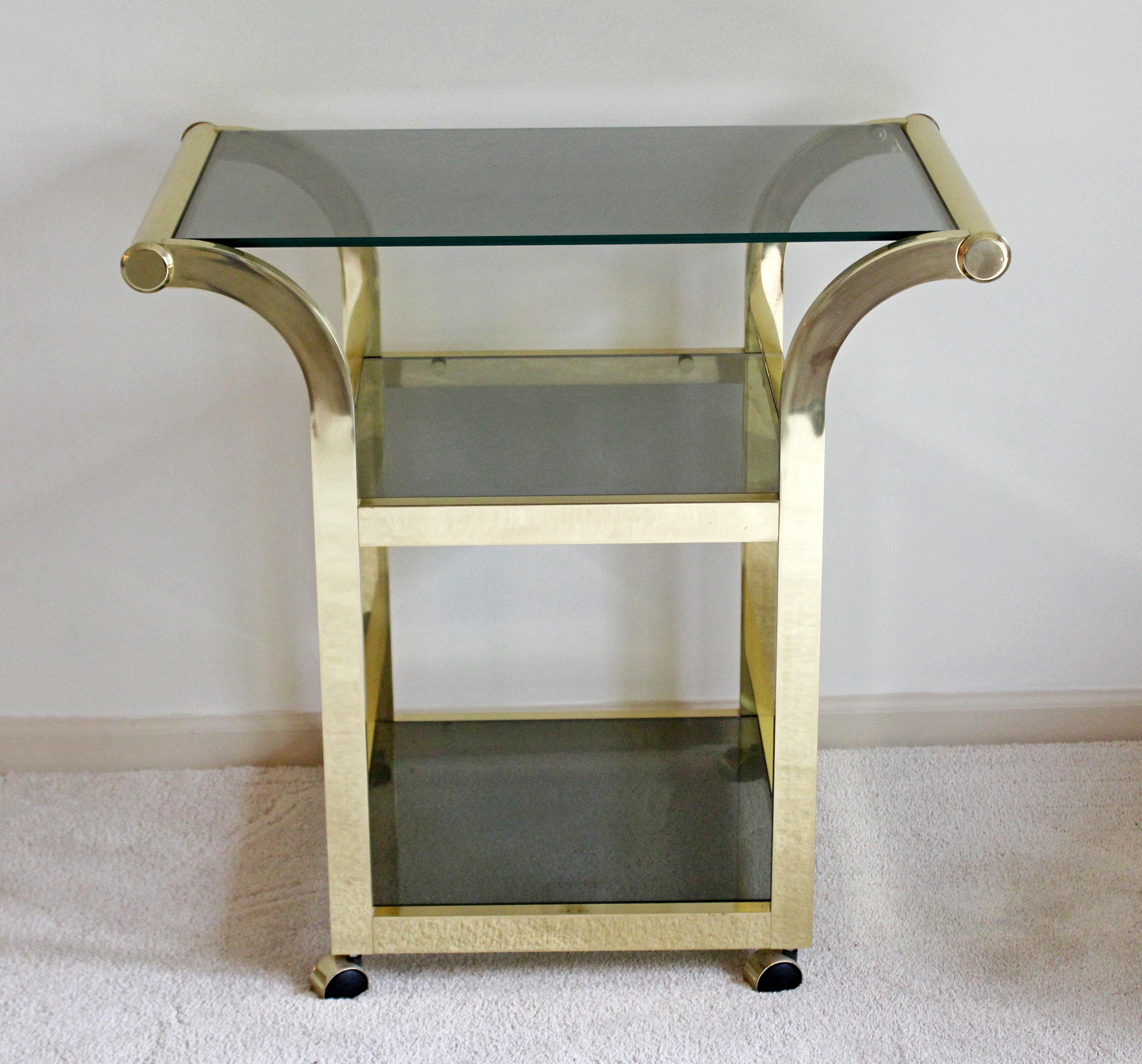 Mid-Century Modern Brass Smoked Glass 3-Tier Trolley Bar Serving Cart, 1970s In Good Condition In Keego Harbor, MI
