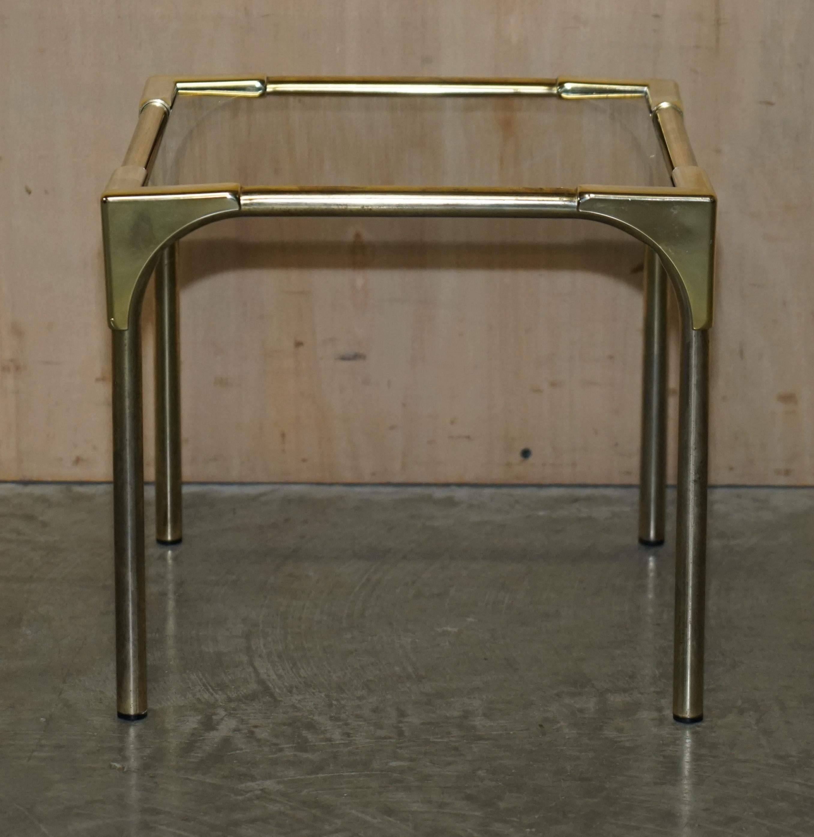 Mid-Century Modern Brass & Smoked Glass Coffee Table & Pair of Side Nest Tables For Sale 12