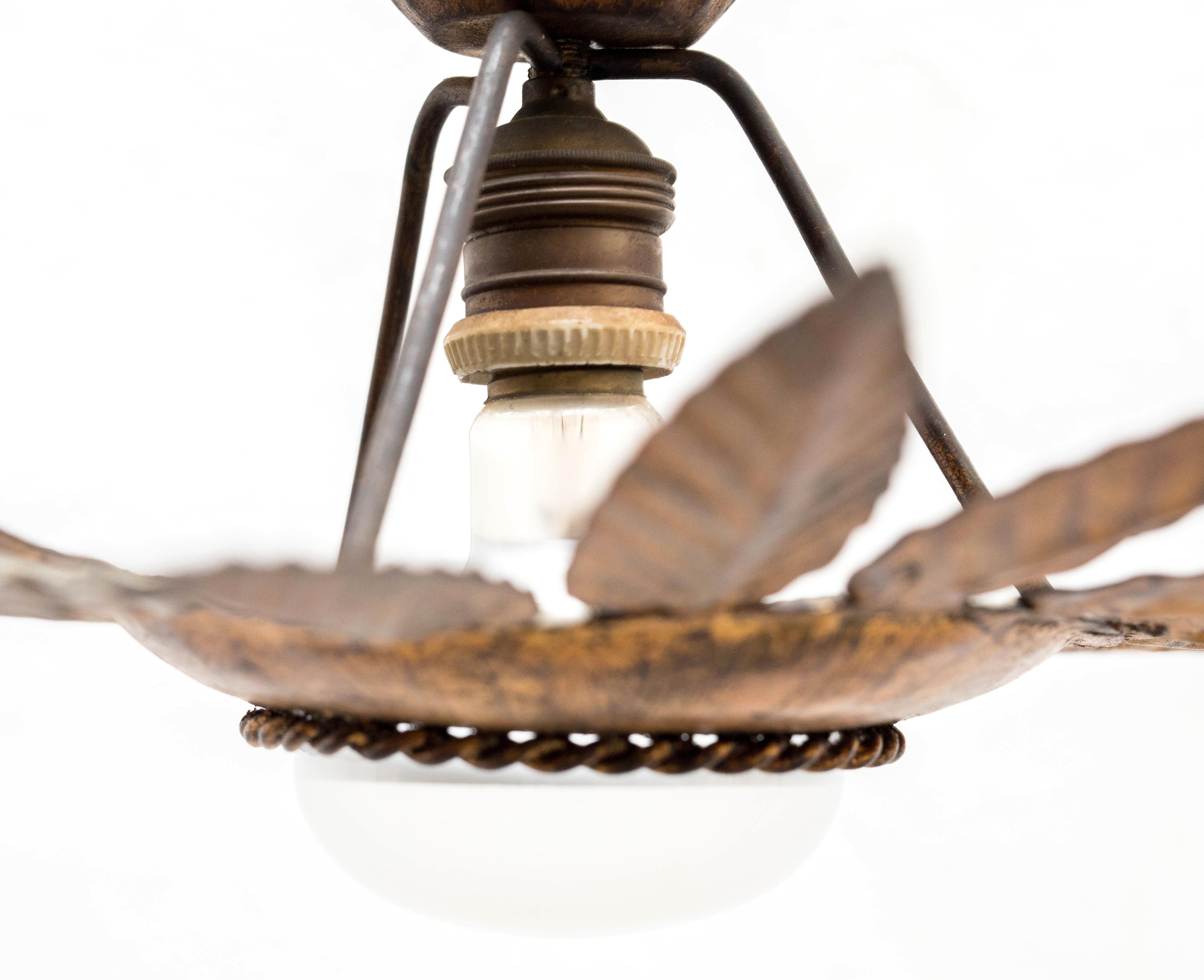 Mid-Century Modern Brass Sunburst Pendant Lamp – Unique 1960 Piece For Sale 3