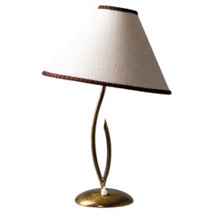 Lampada da tavolo in ottone in stile Mid-Century Modern di Valinte, Finlandia, anni '50
