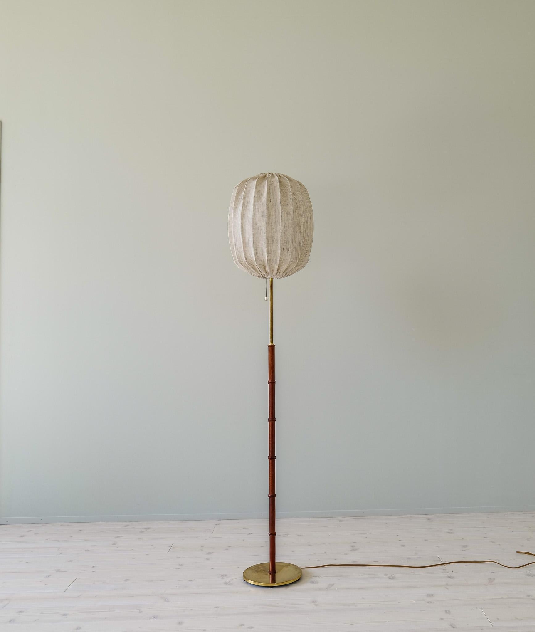 Swedish Mid-Century Modern Brass Teak Floor Lamp Falkenbergs Belysning, Sweden For Sale