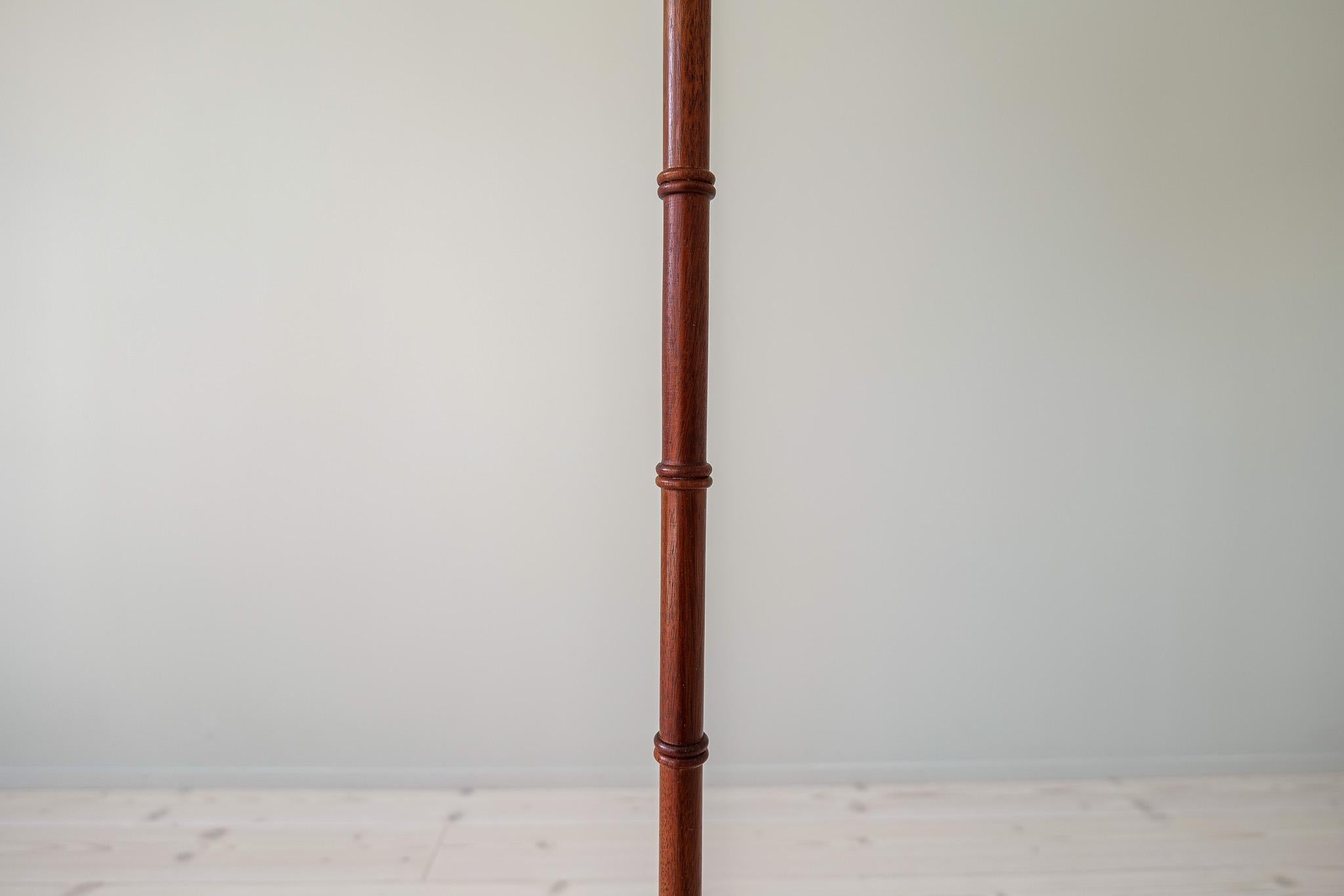 Mid-Century Modern Brass Teak Floor Lamp Falkenbergs Belysning, Sweden For Sale 3