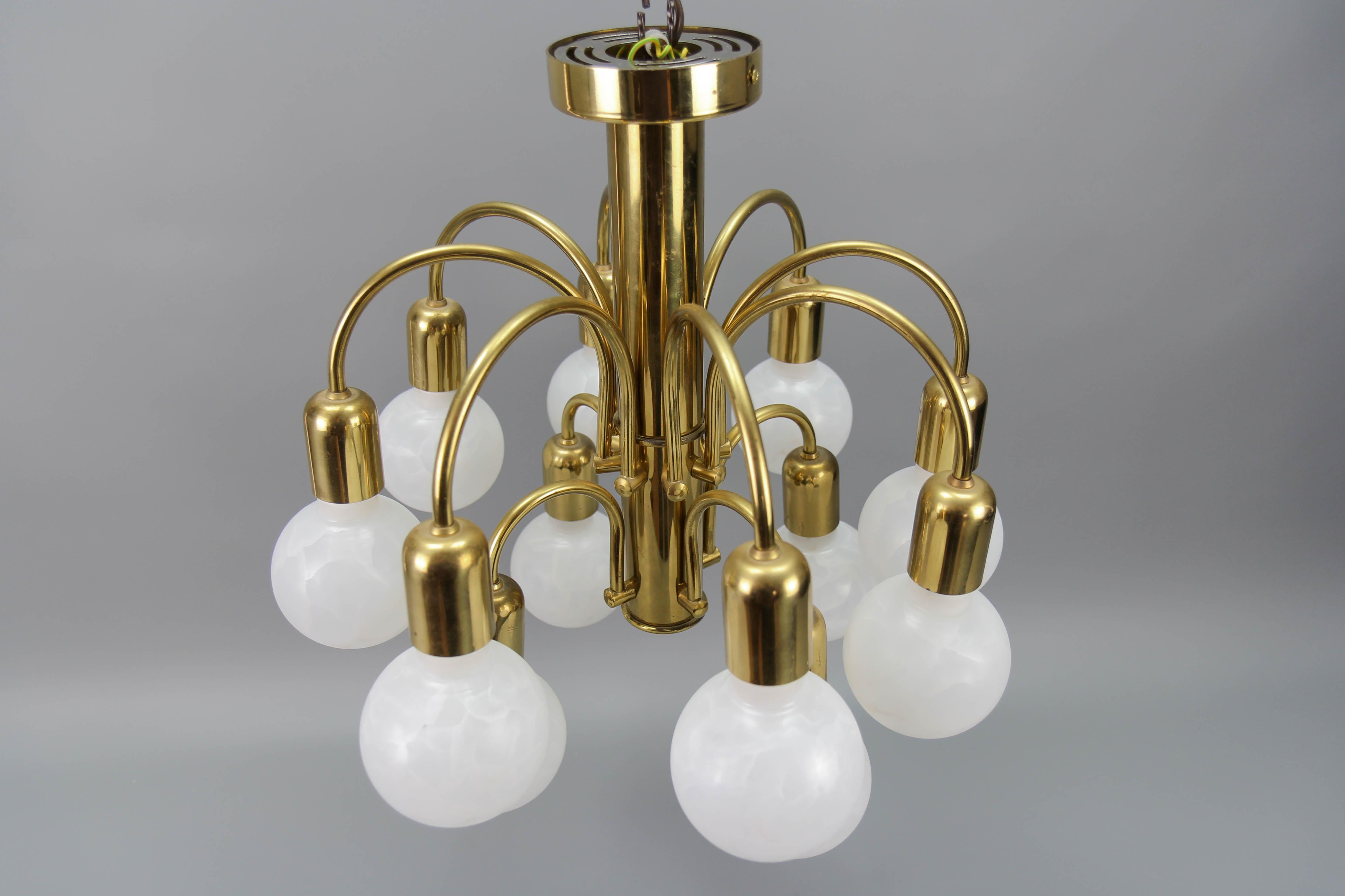 German Mid-Century Modern Brass Twelve-Light Flush Mount Chandelier, 1970s For Sale 7