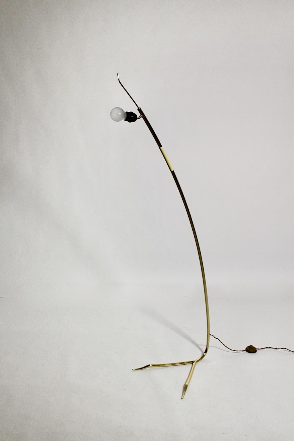 Moderne Stehlampe aus Messing aus der Mitte des Jahrhunderts Sumatra Rupert Nikoll, Österreich im Angebot 4