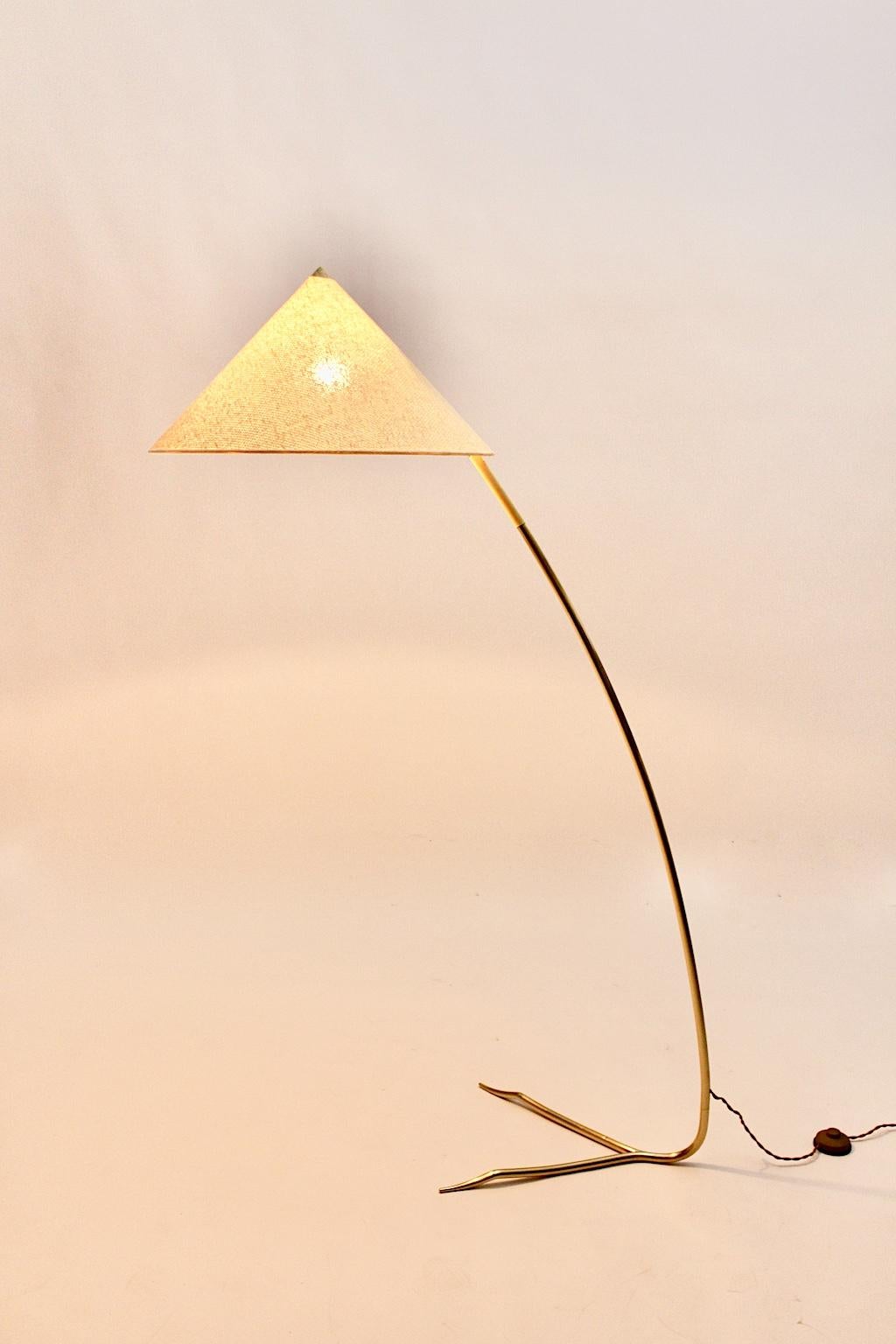Moderne Stehlampe aus Messing aus der Mitte des Jahrhunderts Sumatra Rupert Nikoll, Österreich im Angebot 10