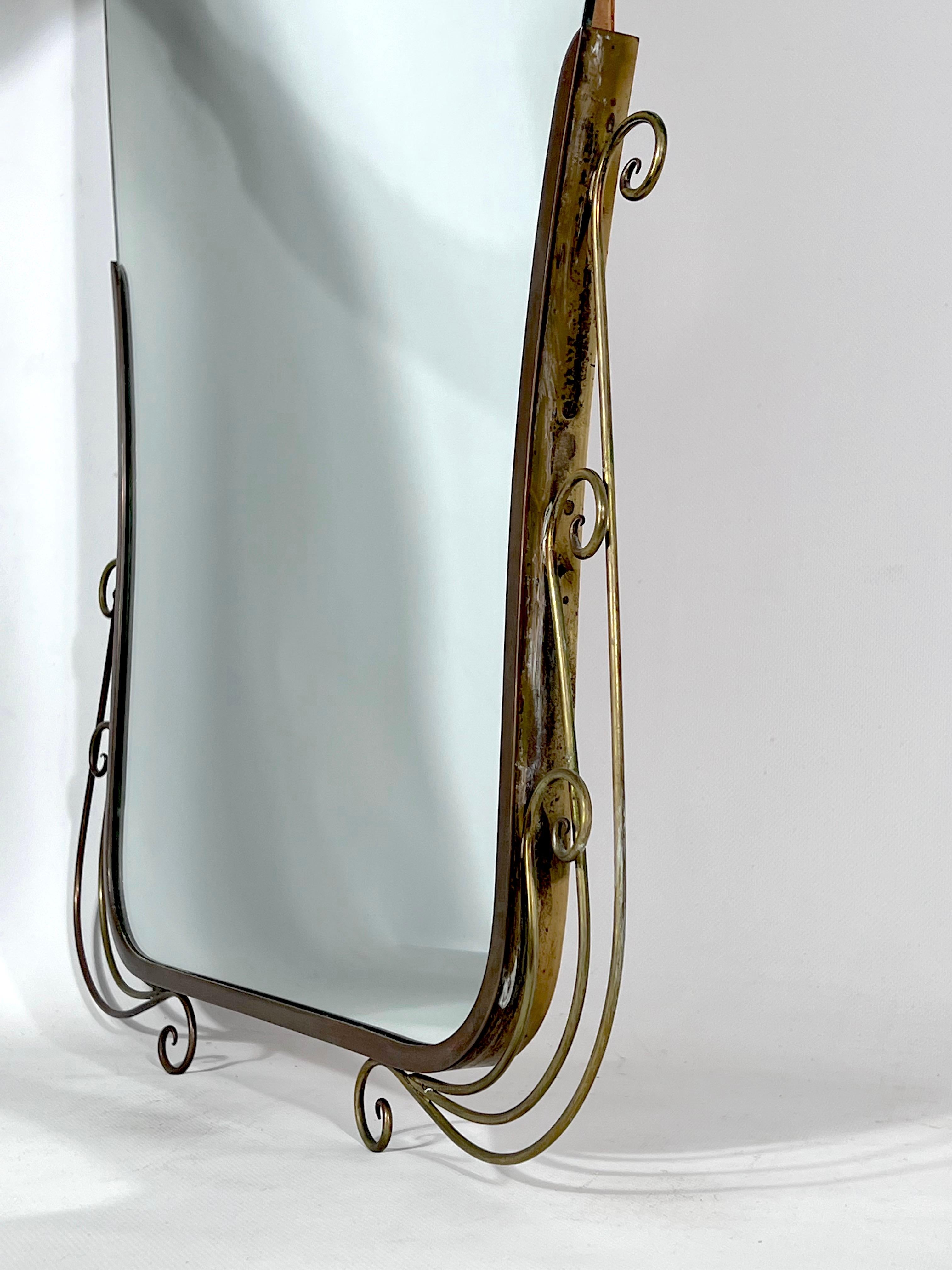 Mid-Century Modern Brass Wall Mirror, Italy 1950s 2