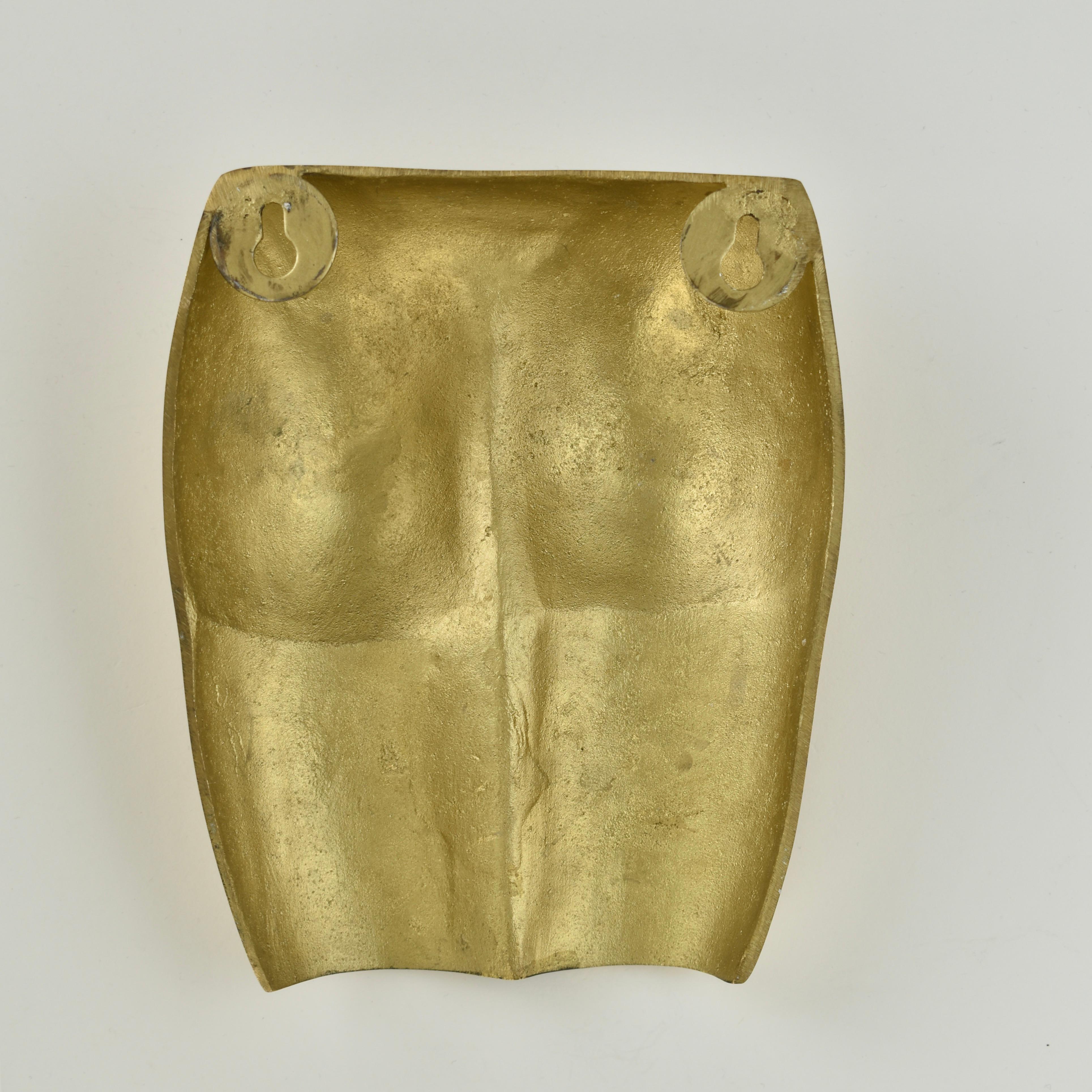 Scultura di nudo da parete in ottone del Mid Century Modern in vendita 2
