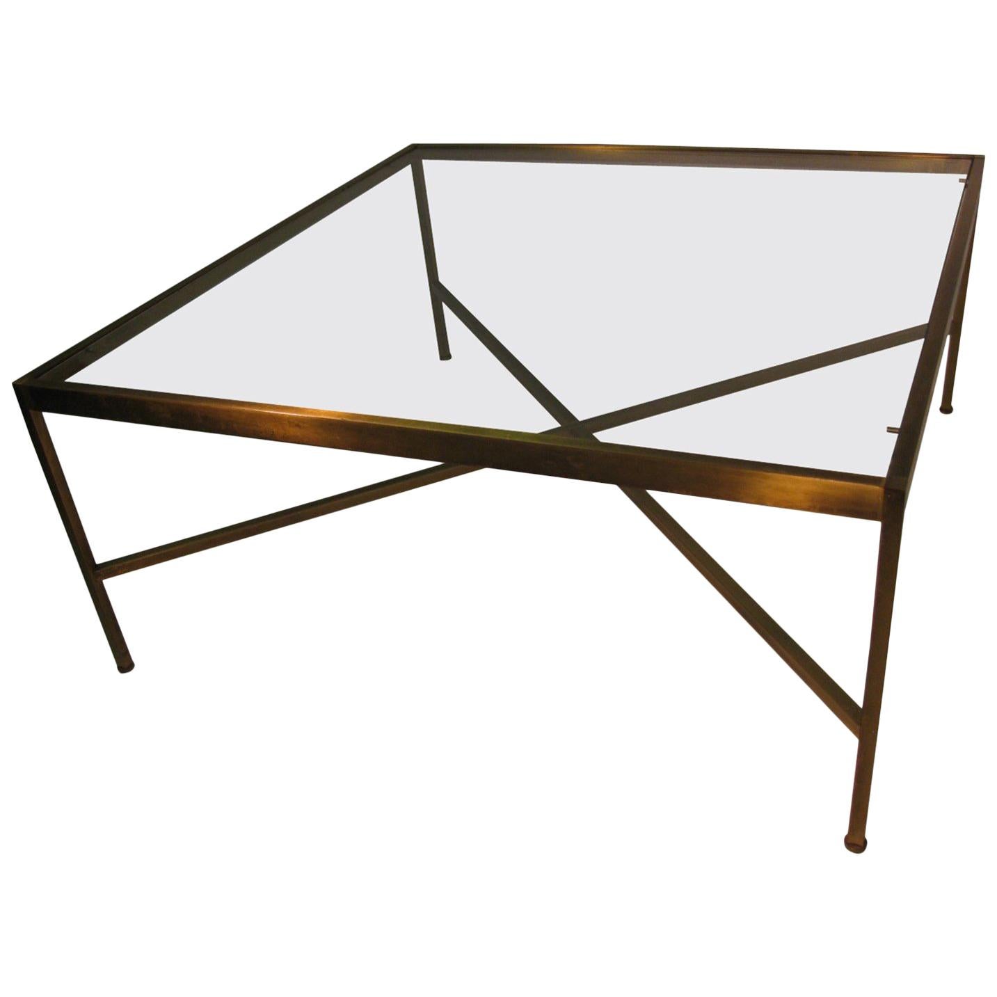 Mesa Cocktail Cuadrada de Latón y Cristal Moderna de Mitad de Siglo siglo XX en venta