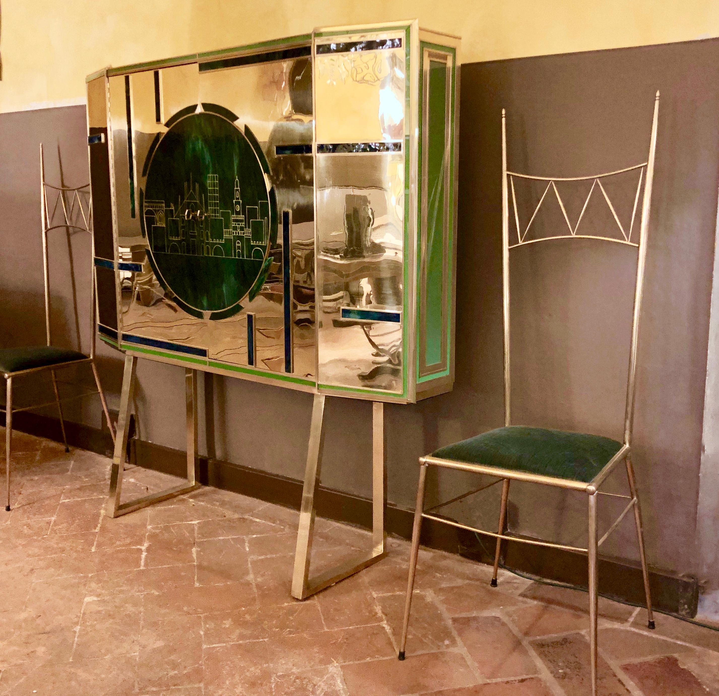 Bar en laiton, bois et verre de Murano vert émeraude gravé, moderne du milieu du siècle dernier en vente 12