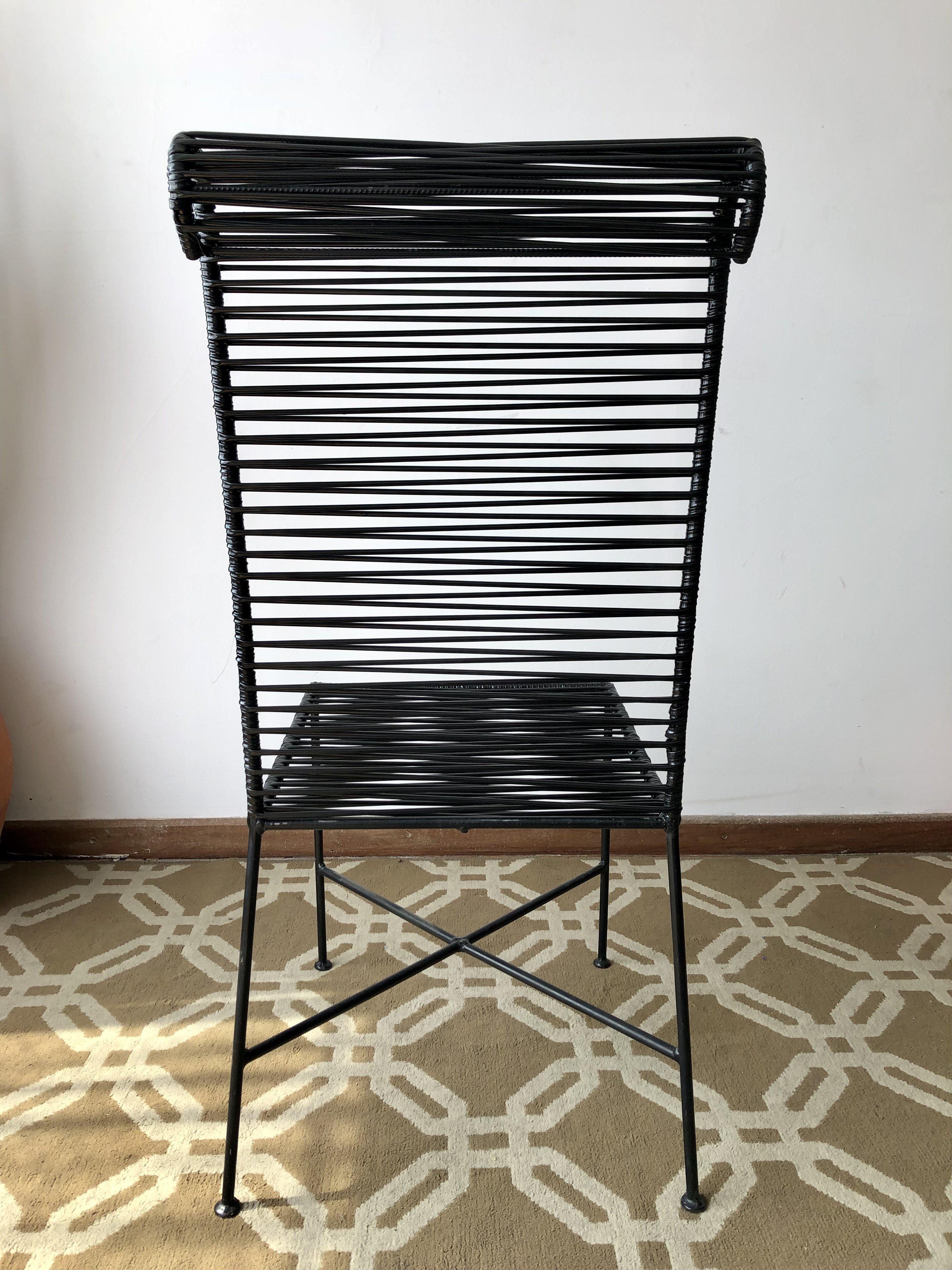 Mid-Century Modern Brazilian Black Spaghetti Chair, set of 4 In Good Condition For Sale In SAO PAULO, BR