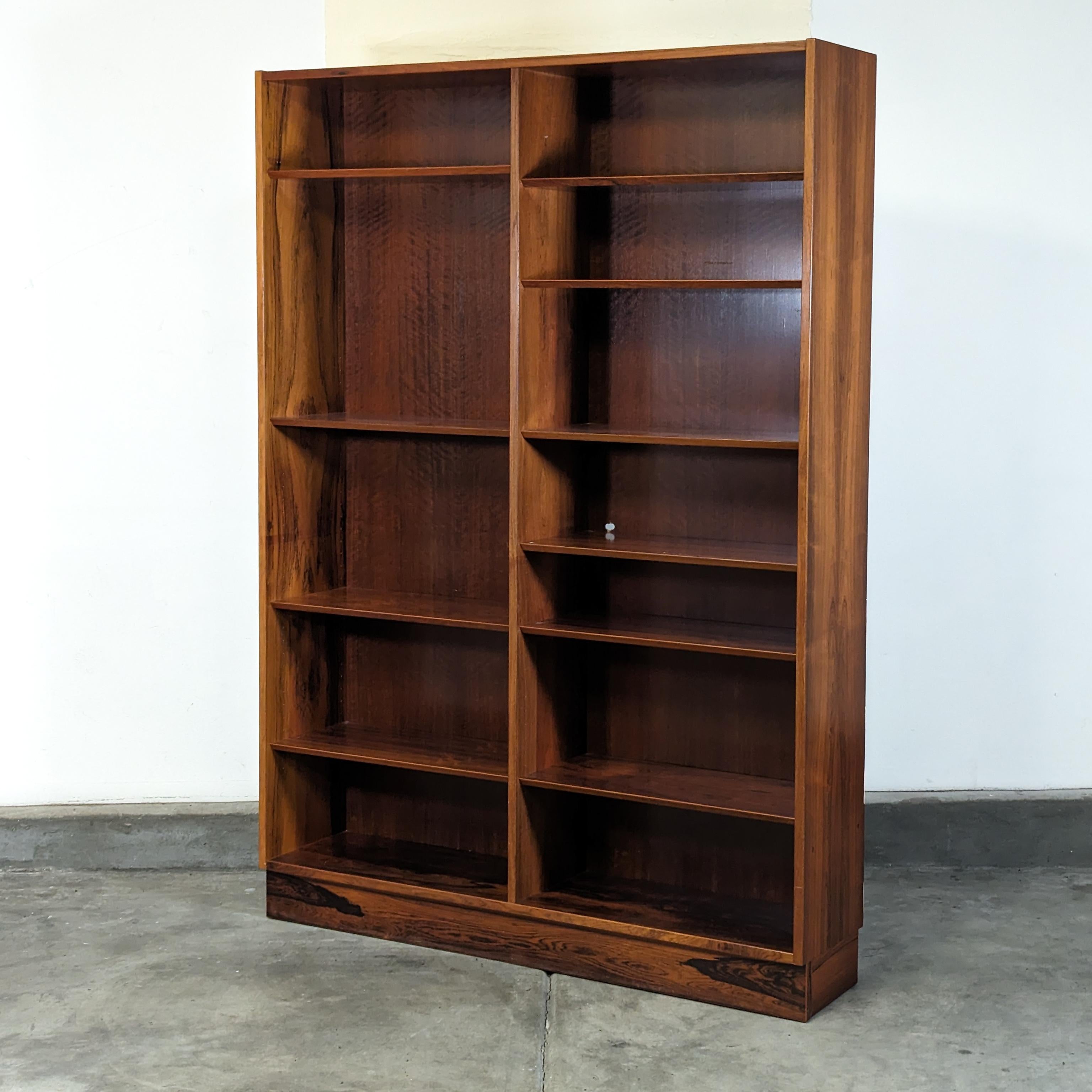 Mid Century Modern Brazilian Rosewood Bookcase by Poul Hundevad, c1960s 4