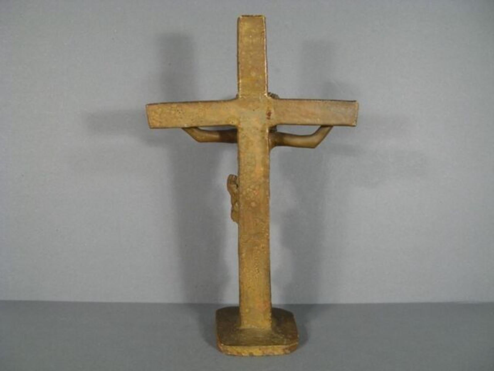 Mid-Century Modern Brazilian Terracotta Crucifix by José Rodrigues -1Y65 1