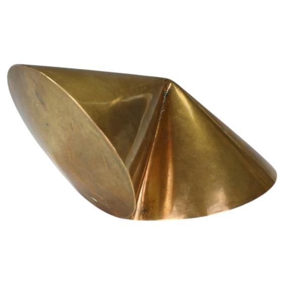 Scultura astratta in bronzo di 'WD' del British di metà secolo - datata 1966
