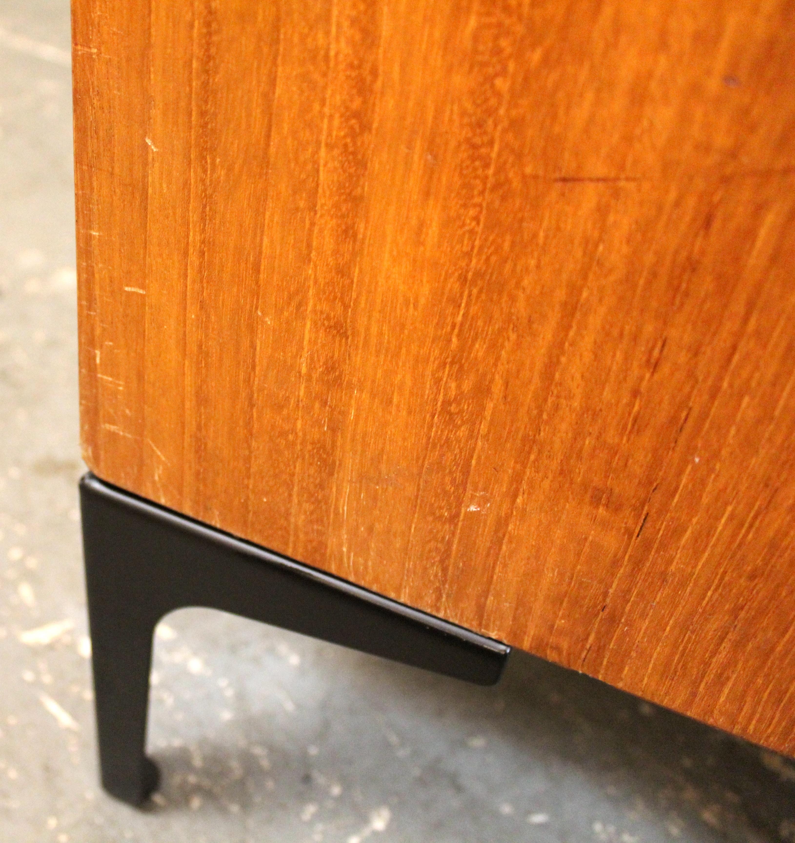 Mid-Century Modern British Teak Lowboy Dresser by White & Newton For Sale 14