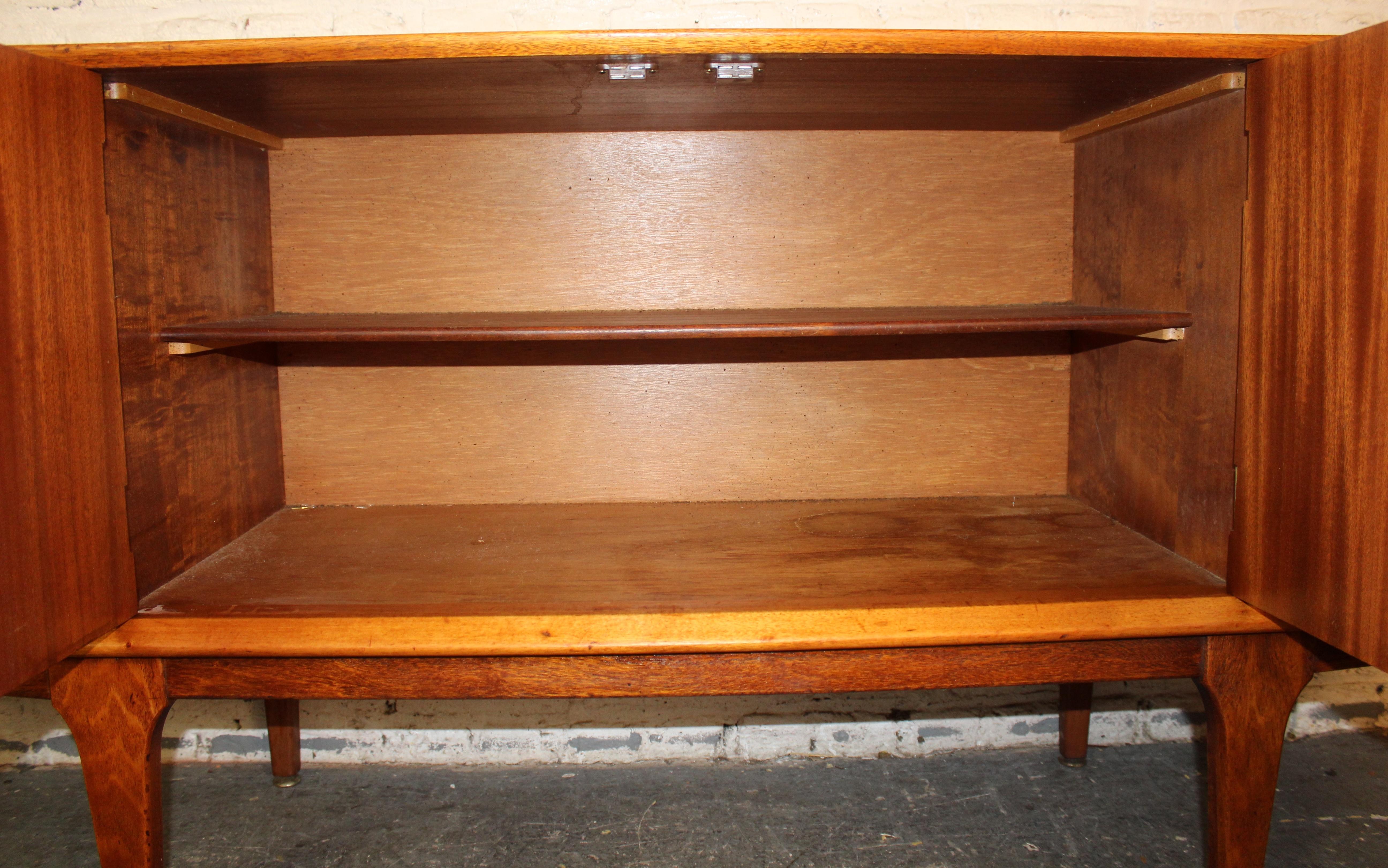Credenza in teak British di Jentique, metà secolo, Modern in vendita 4