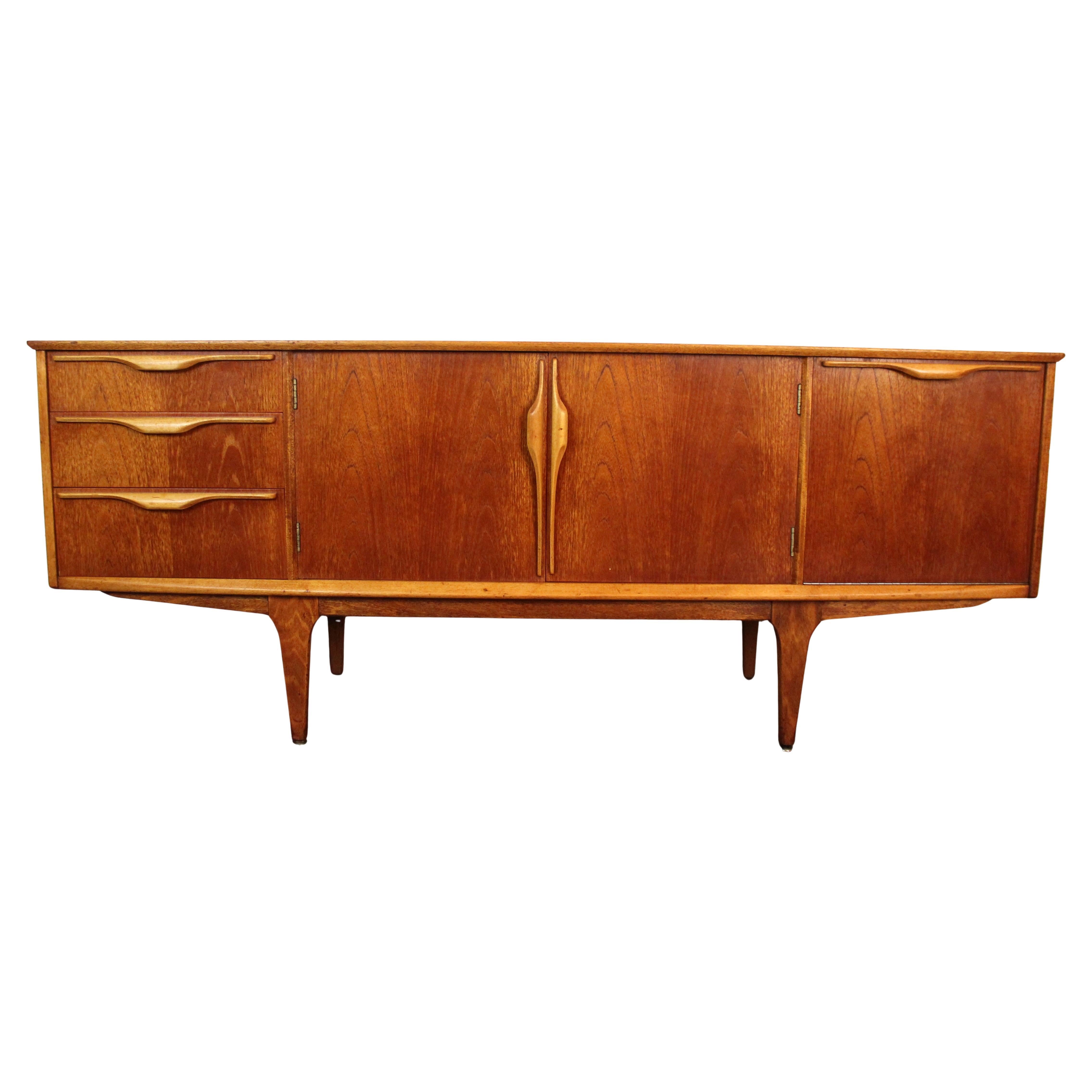 Credenza in teak British di Jentique, metà secolo, Modern in vendita
