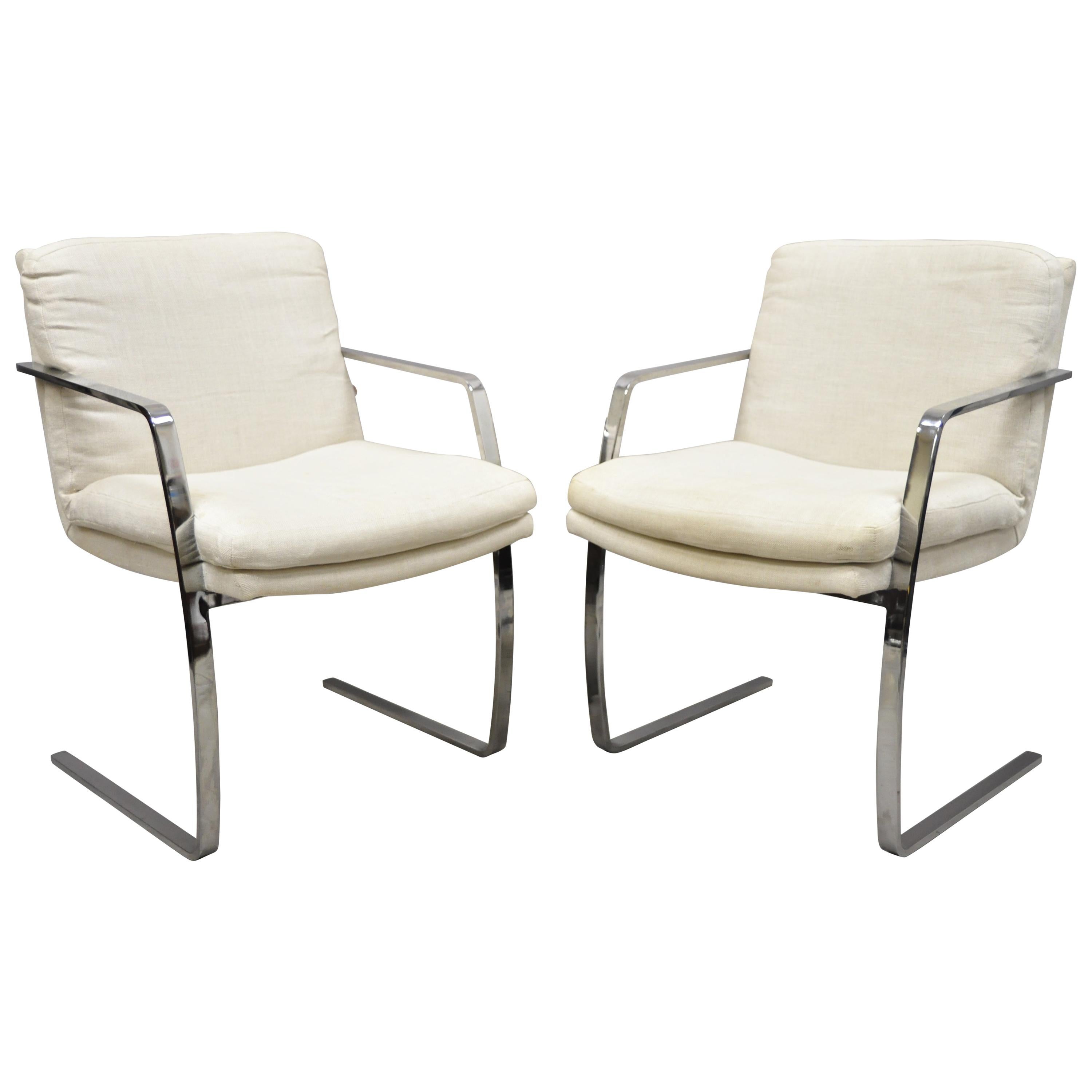Mid-Century Modern BRNO Style Chrome Cantilever Lounge Armchairs 'B', a Pair For Sale