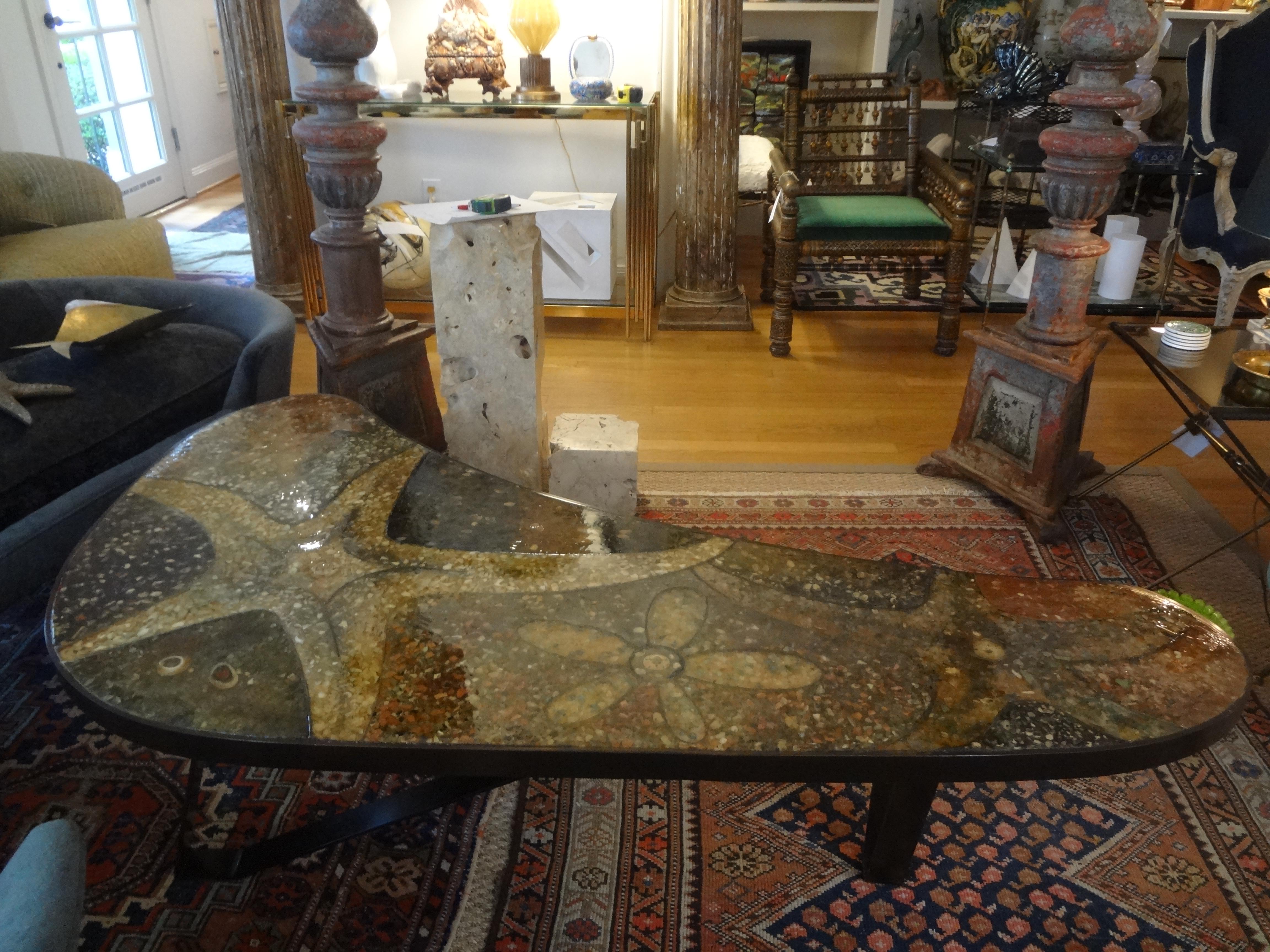 Mid-Century Modern Bronze Resin and Shell Cocktail Table In Good Condition For Sale In Houston, TX