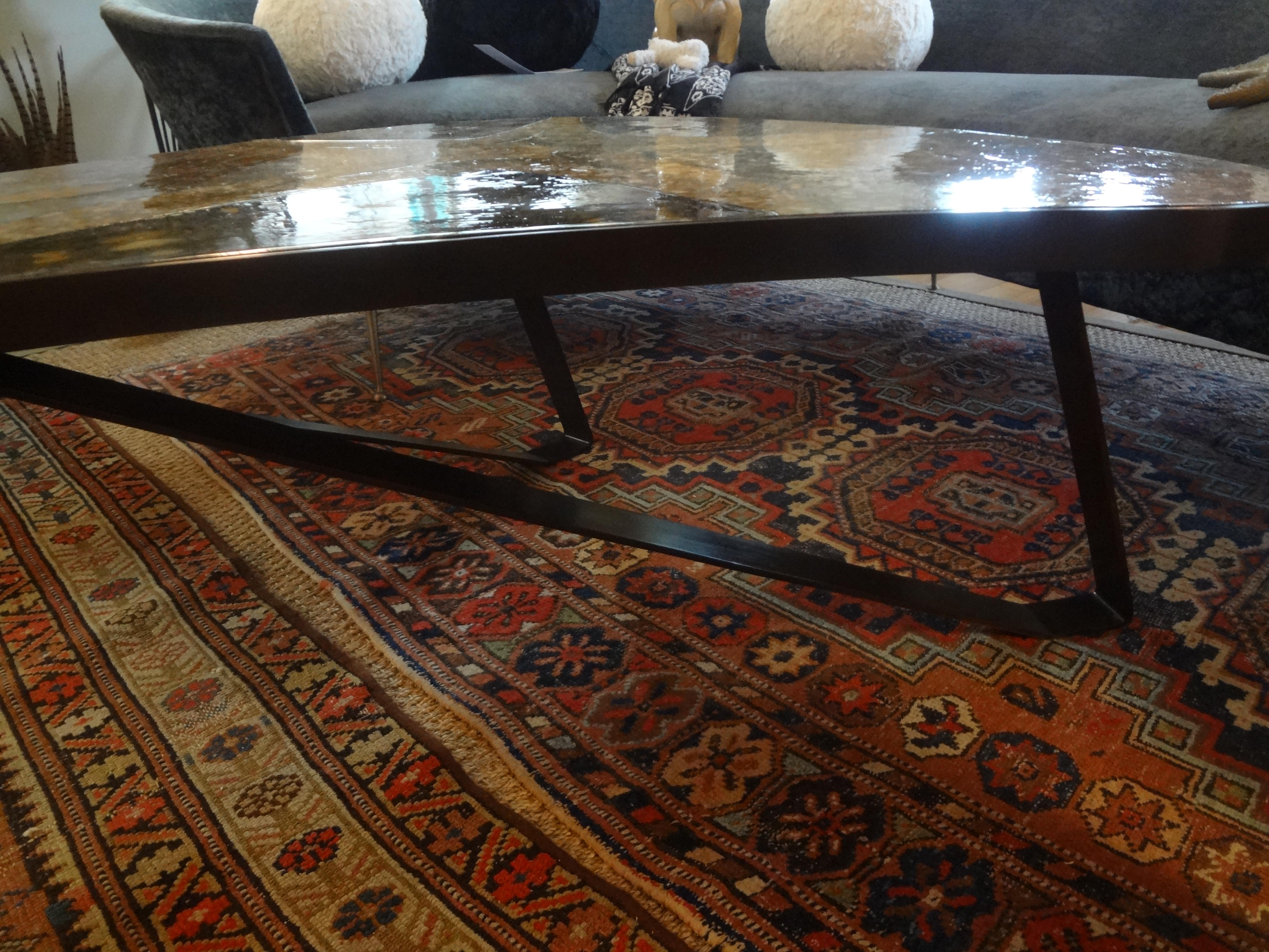 Mid-Century Modern Bronze Resin and Shell Cocktail Table For Sale 4