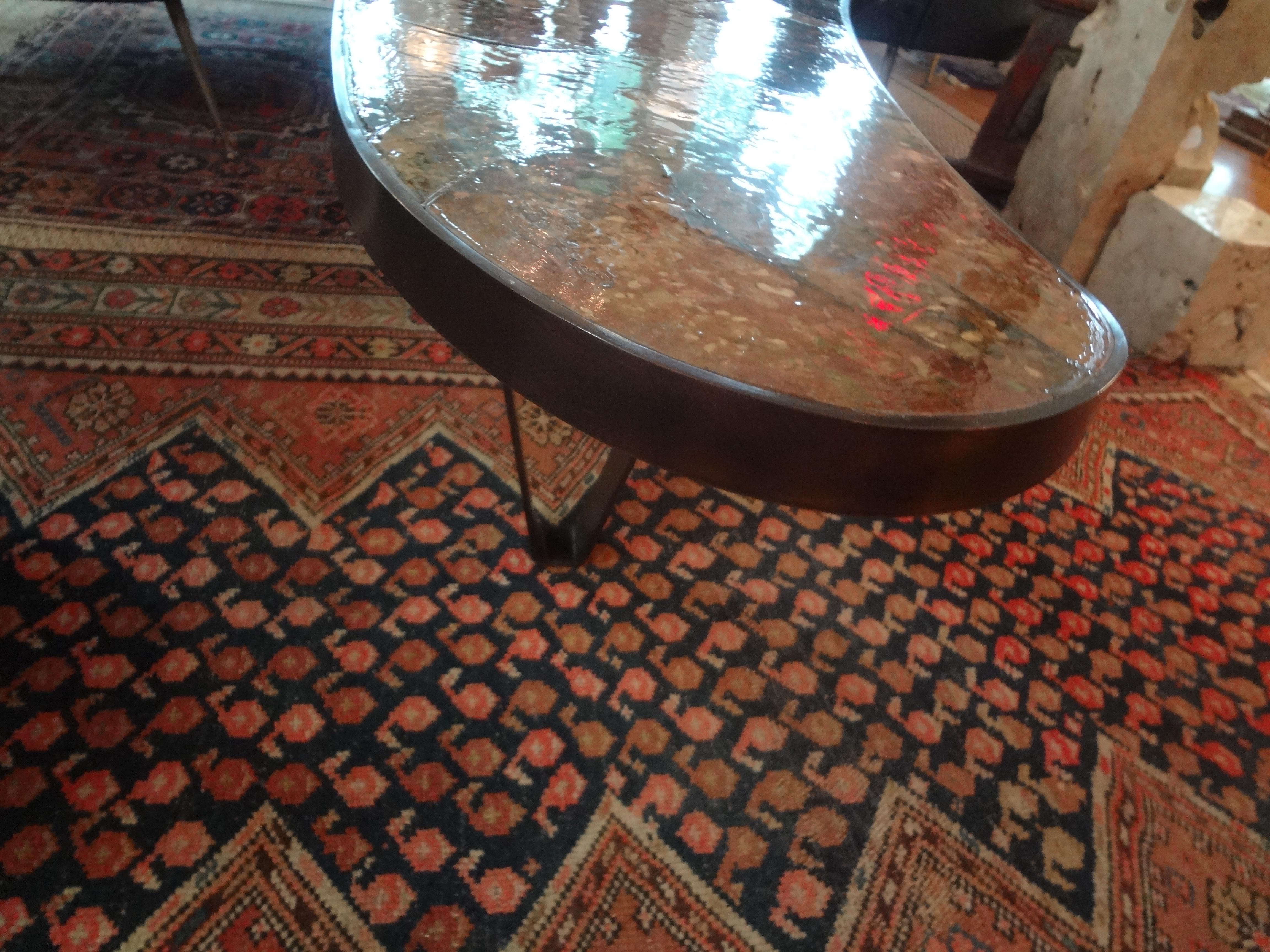 Mid-Century Modern Bronze Resin and Shell Cocktail Table For Sale 5