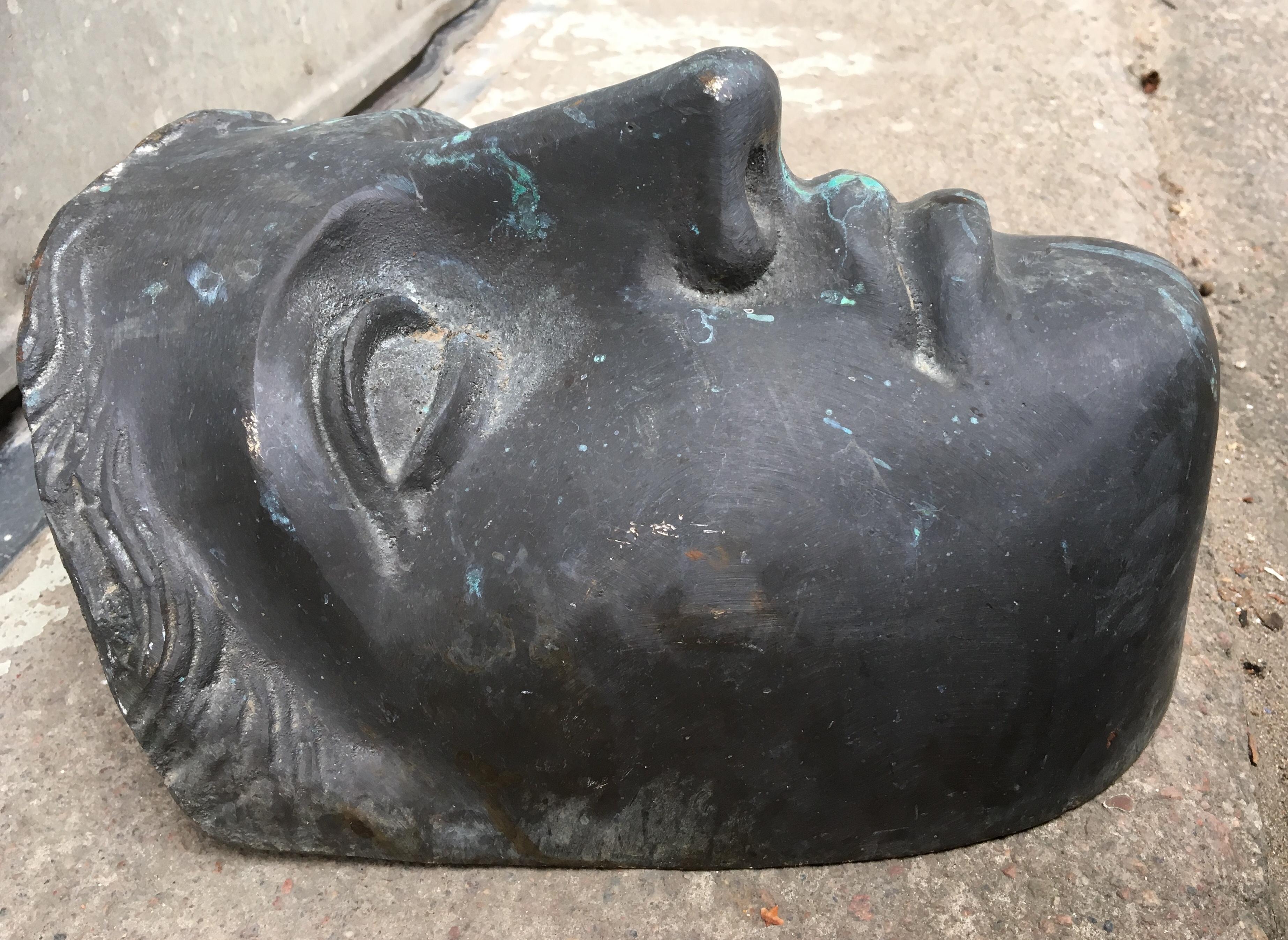 Mid-Century Modern Bronze Face Female Mask Sculpture  In Good Condition In Haddonfield, NJ