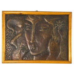 Moderne Wanddekoration aus Bronze mit weiblichem Kopf aus der Mitte des Jahrhunderts