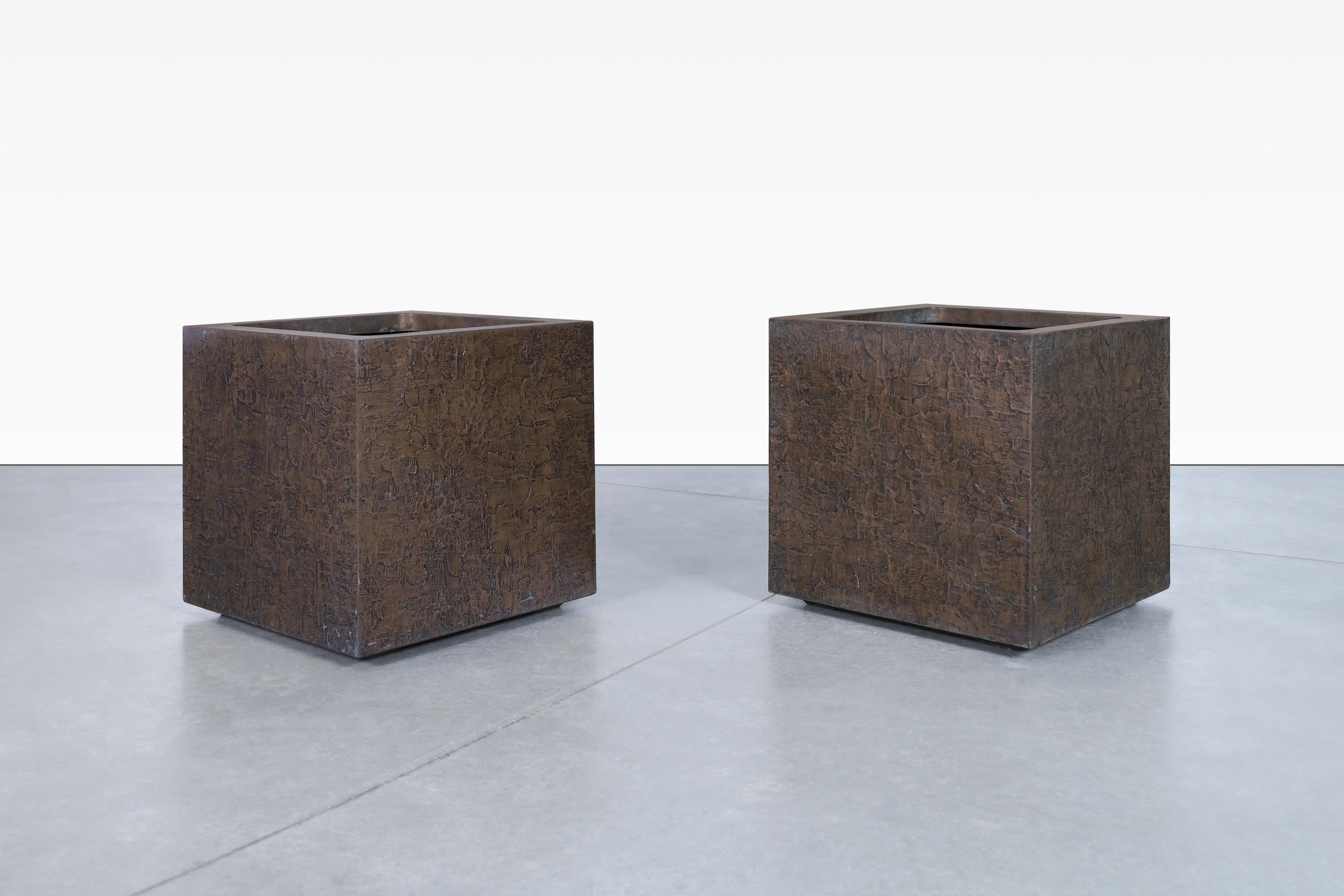 Late 20th Century Mid-Century Modern Bronze Resin Square Planters by Forms and Surfaces For Sale