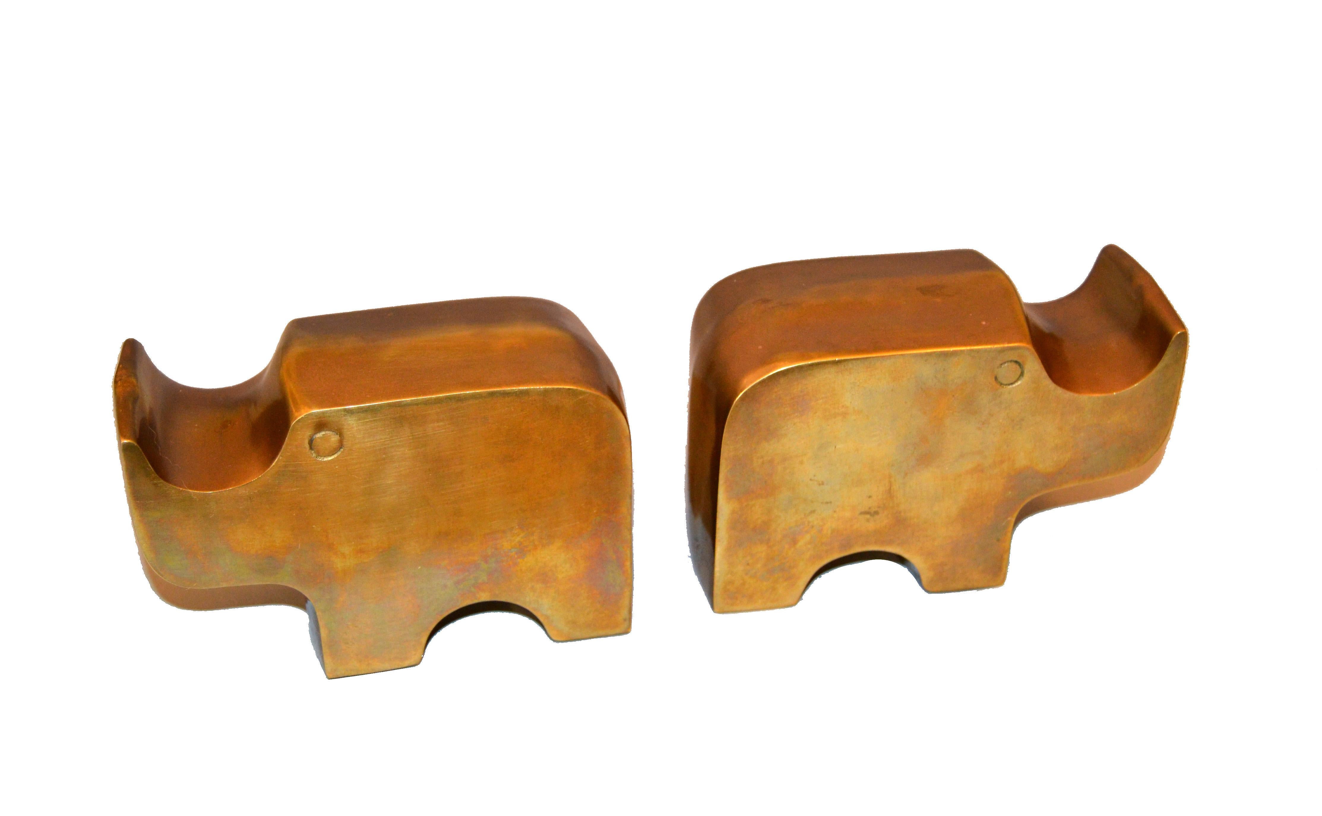 Mid-Century Modern Bronze Rhinoceros Bookends in the Manner of Fratelli Mannelli 4