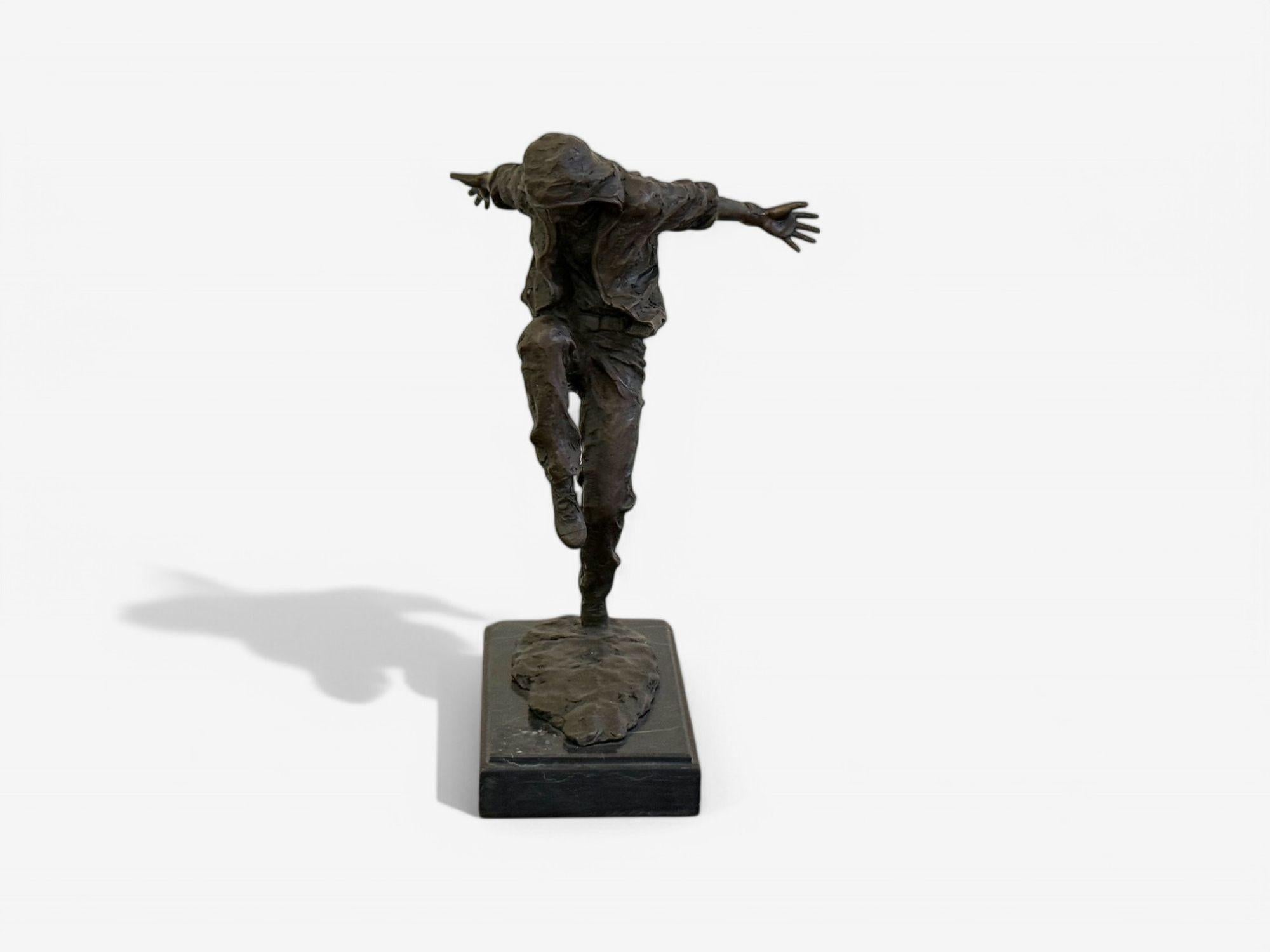 Moderne Modernité du milieu du siècle, bronze, sculpture de table, statue de break-dancer, États-Unis, années 1980 en vente