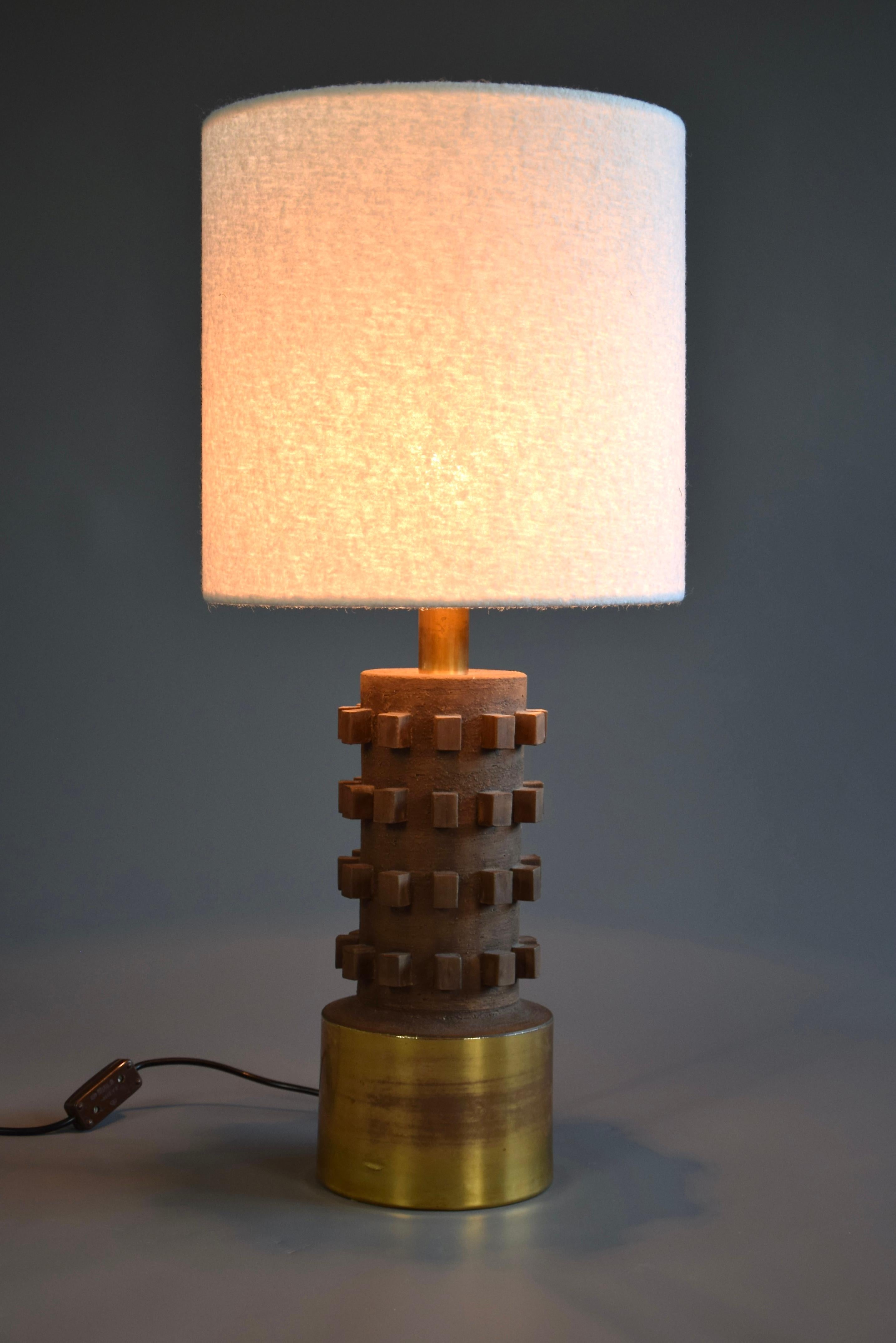 Mid-20th Century Mid-Century Modern Brown and Gold Plated Ceramic Table Lamp