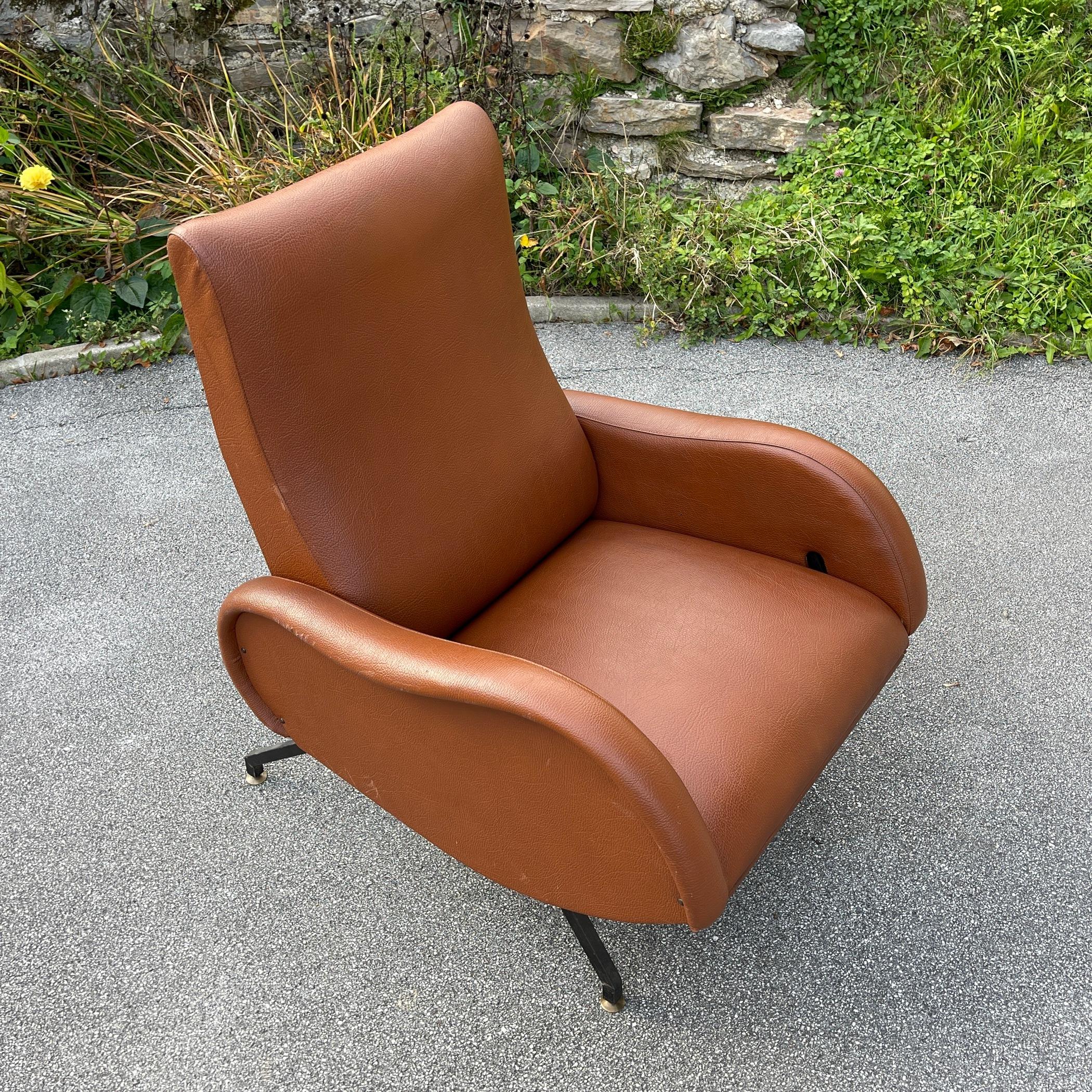 Mid-Century Modern Brown Armchair with Footrest Italy, 1960s 7